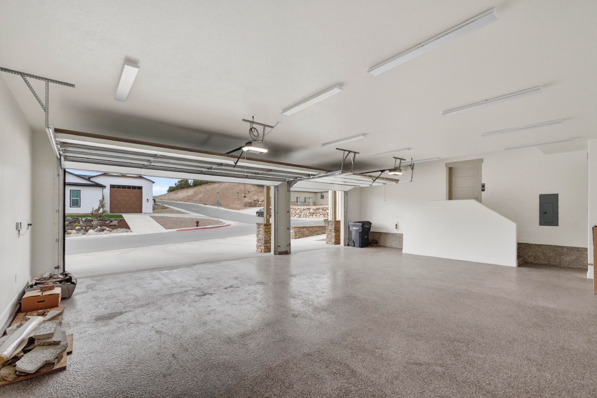 Cedar City, Utah, 84720, United States, 6 Bedrooms Bedrooms, ,4 BathroomsBathrooms,Residential,Active,2043845