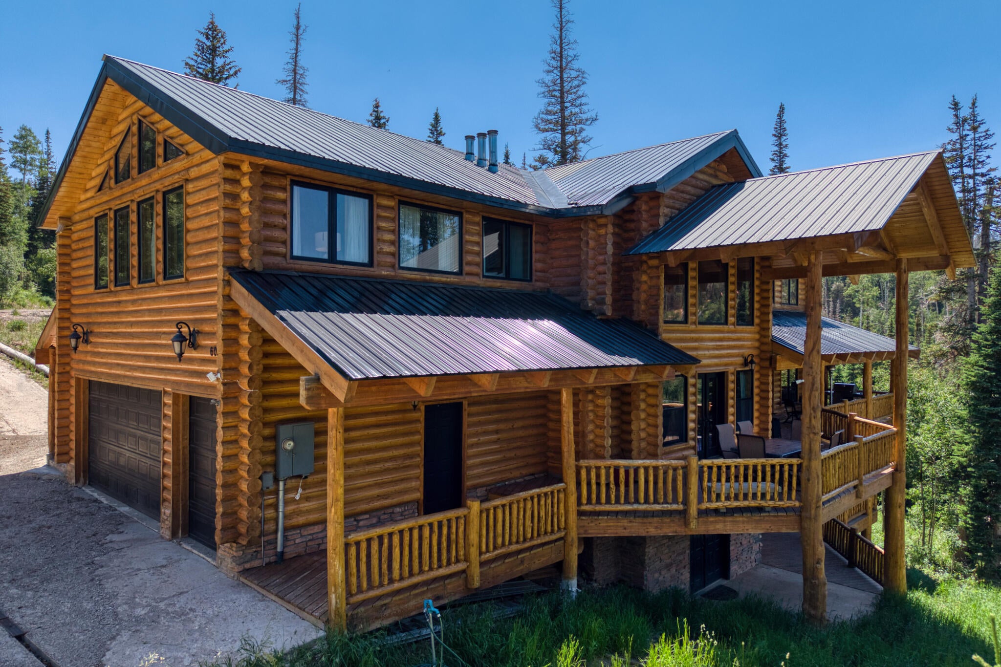 Brian Head, Utah, 84719, United States, 5 Bedrooms Bedrooms, ,4 BathroomsBathrooms,Residential,Active,1990611