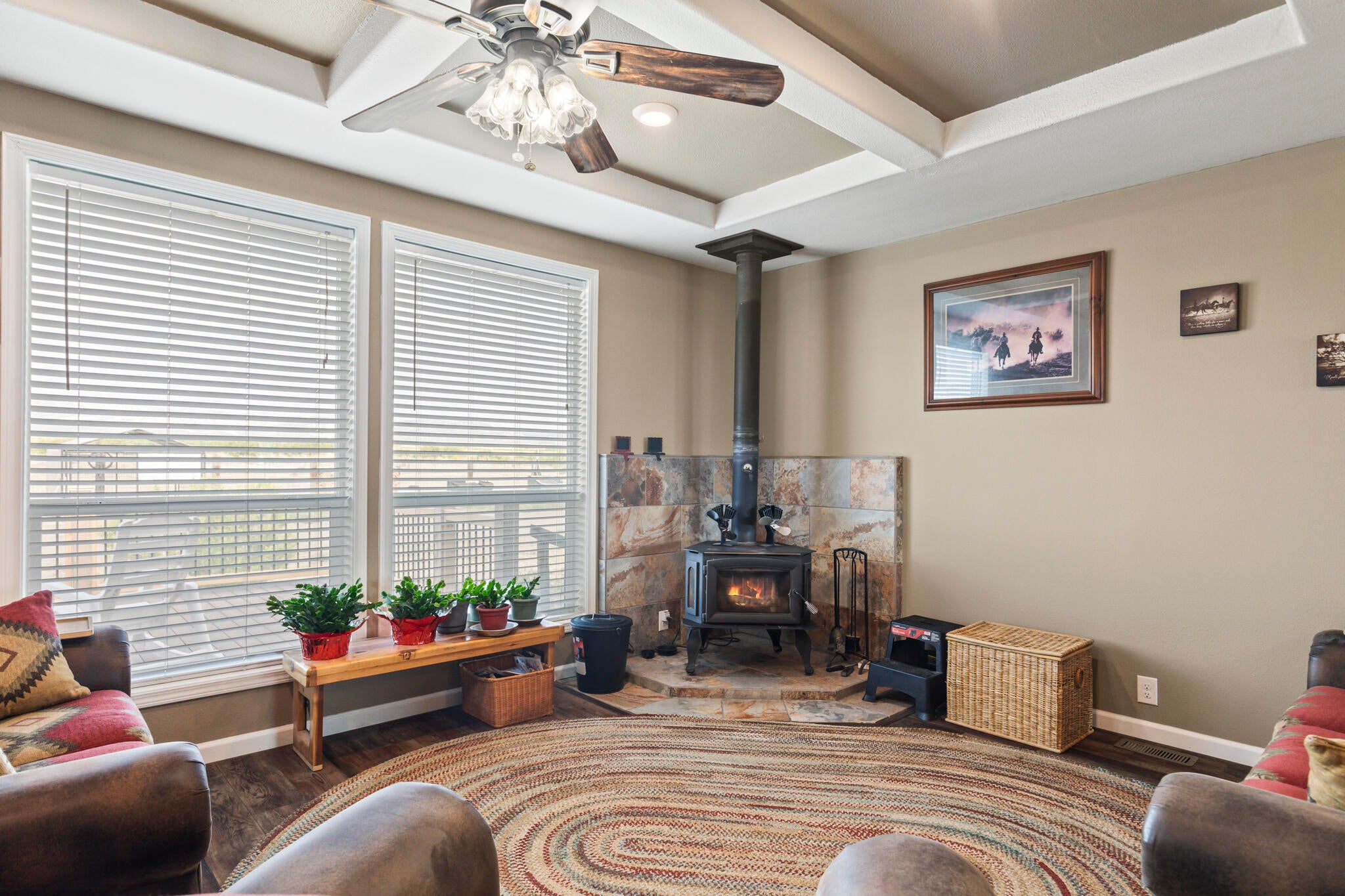 Panguitch, Utah, 84759, United States, 3 Bedrooms Bedrooms, ,3 BathroomsBathrooms,Residential,Active,2015794