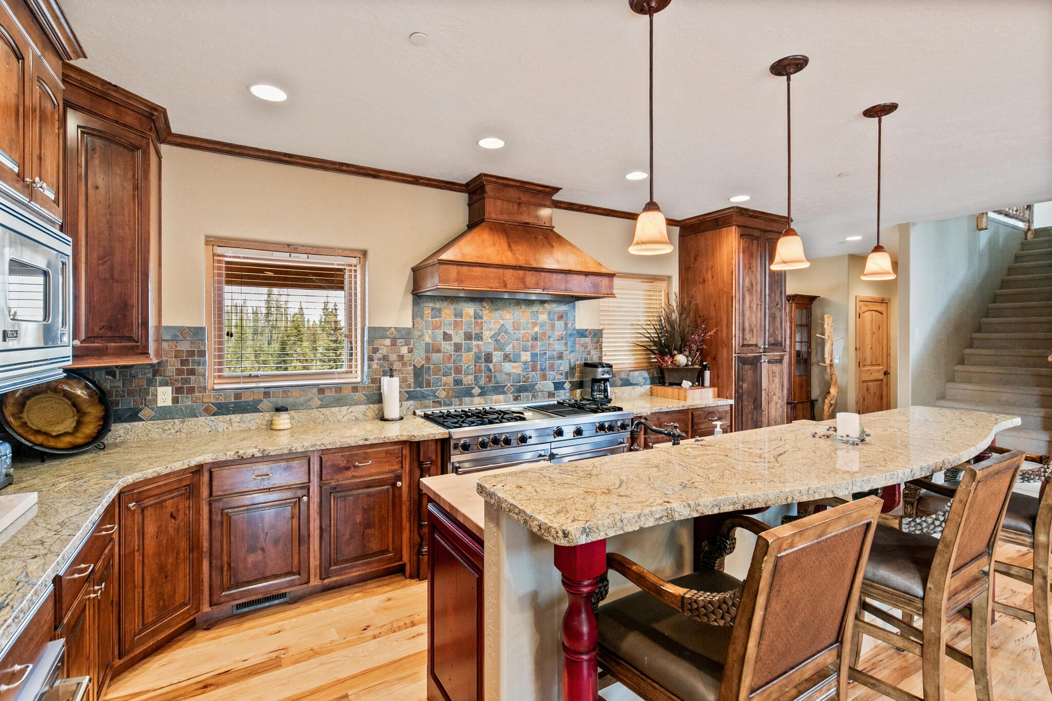 Brian Head, Utah, 84719, United States, 5 Bedrooms Bedrooms, ,7 BathroomsBathrooms,Residential,Active,2044532