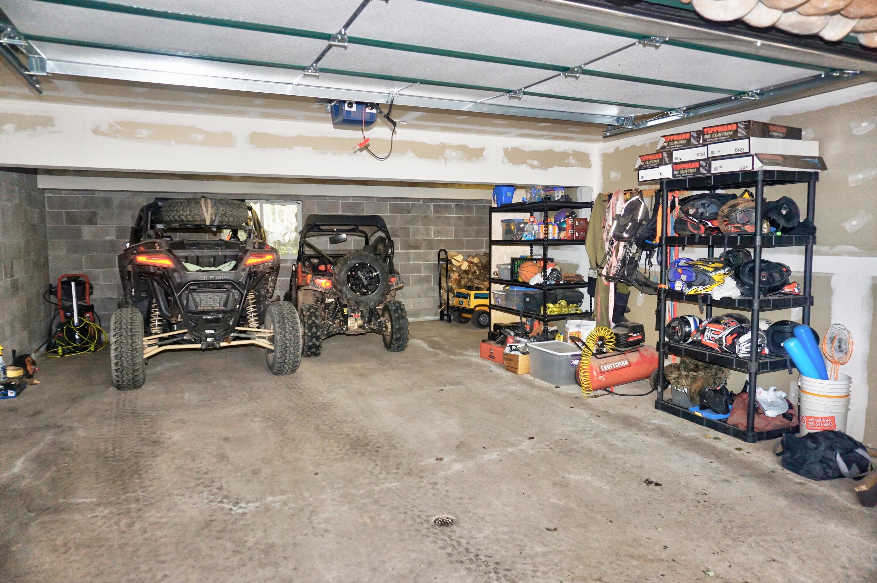 Brian Head, Utah, 84719, United States, 4 Bedrooms Bedrooms, ,3 BathroomsBathrooms,Residential,Active,1990609