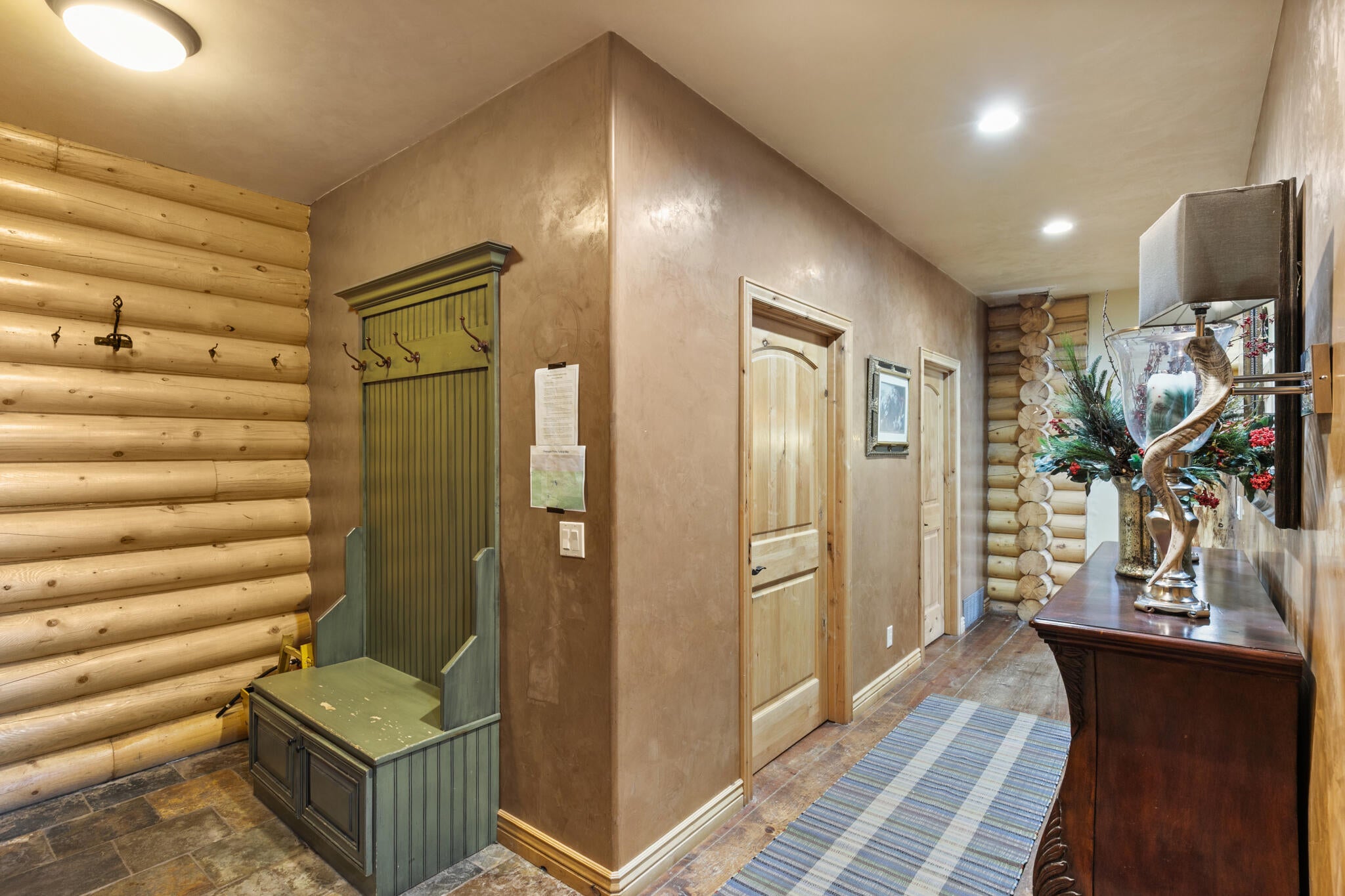 Brian Head, Utah, 84719, United States, 5 Bedrooms Bedrooms, ,4 BathroomsBathrooms,Residential,Active,1990611