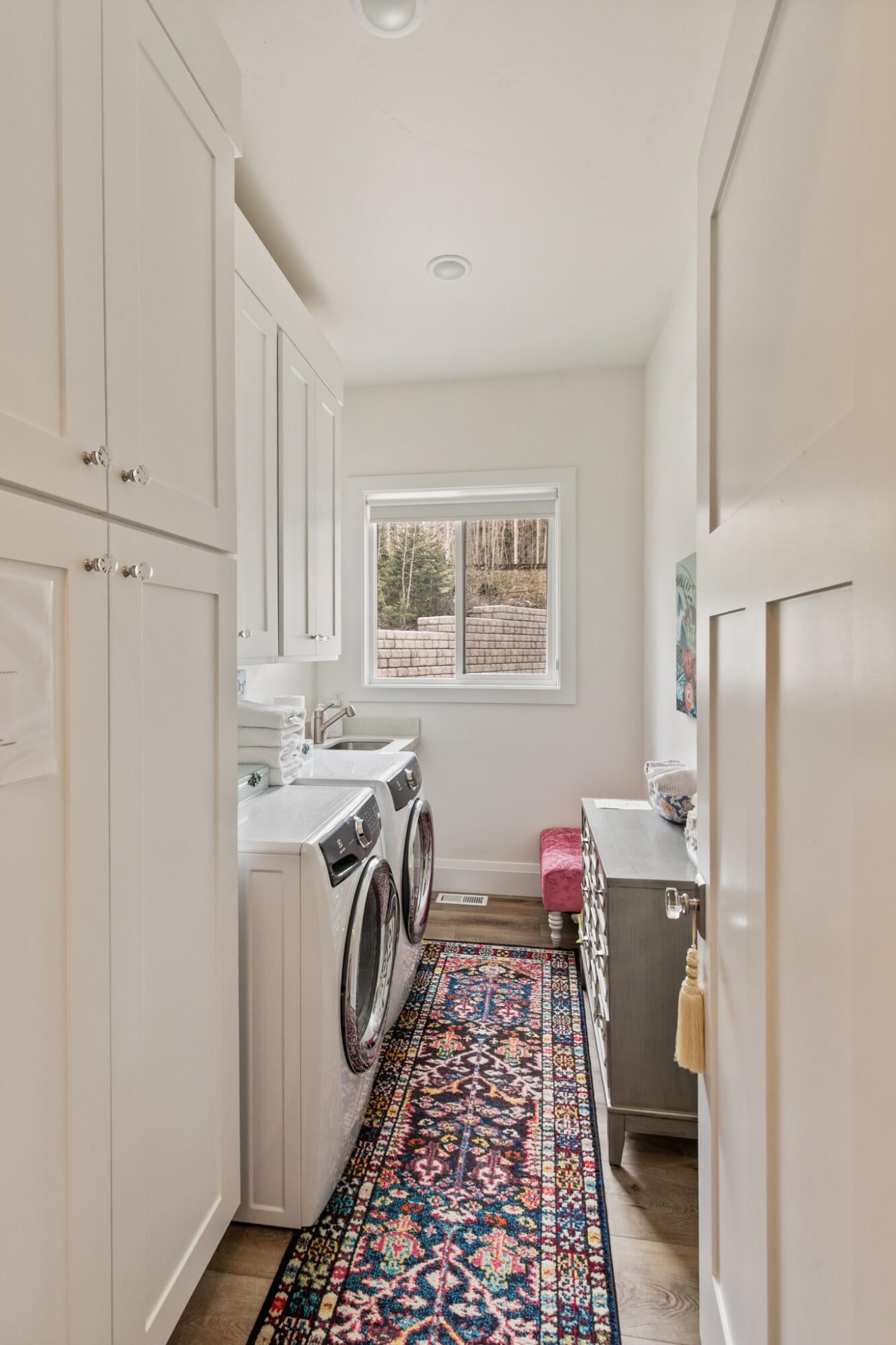 Brian Head, Utah, 84719, United States, 11 Bedrooms Bedrooms, ,8 BathroomsBathrooms,Residential,Active,2044561
