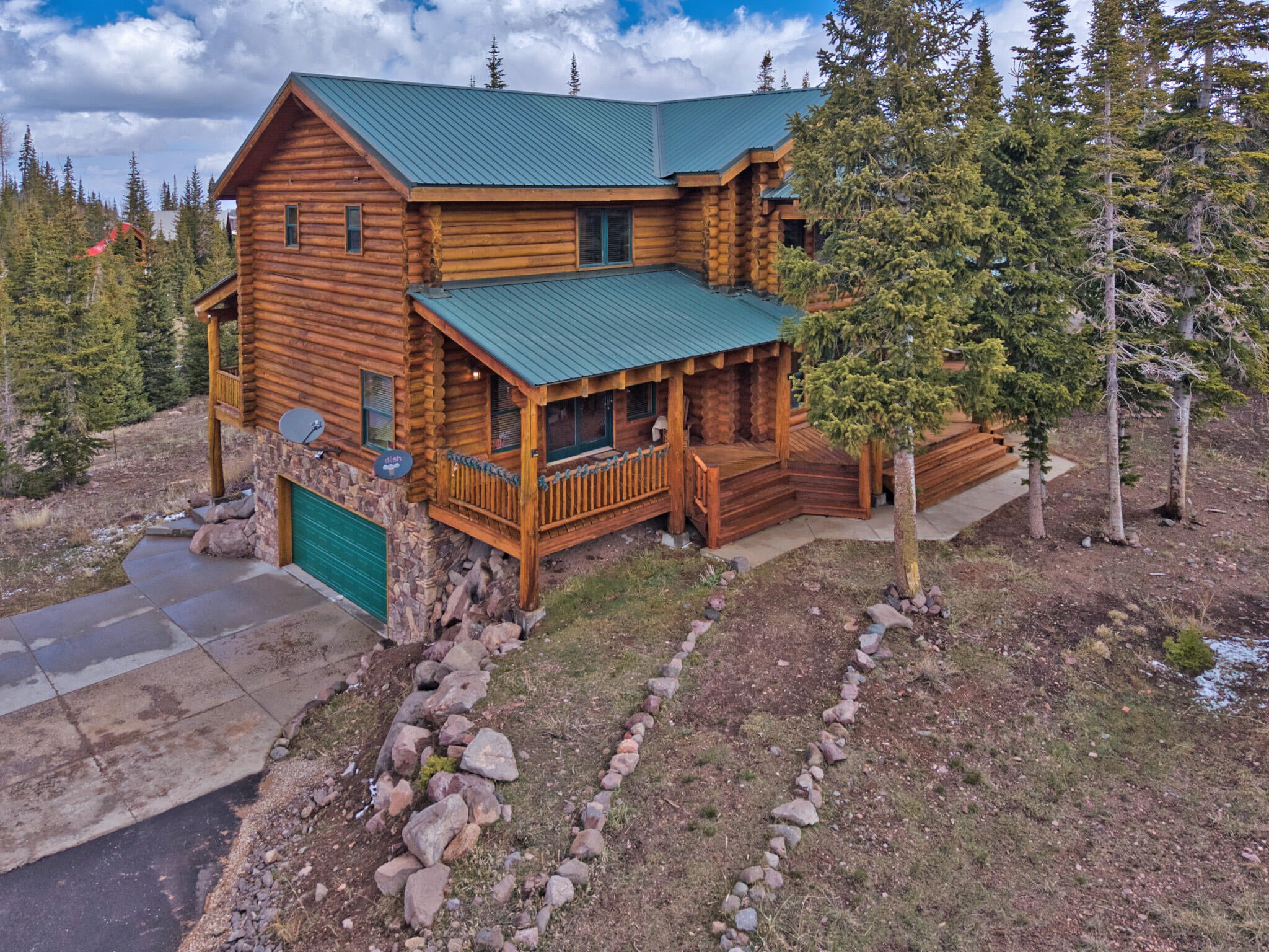 Brian Head, Utah, 84719, United States, 5 Bedrooms Bedrooms, ,7 BathroomsBathrooms,Residential,Active,2044532
