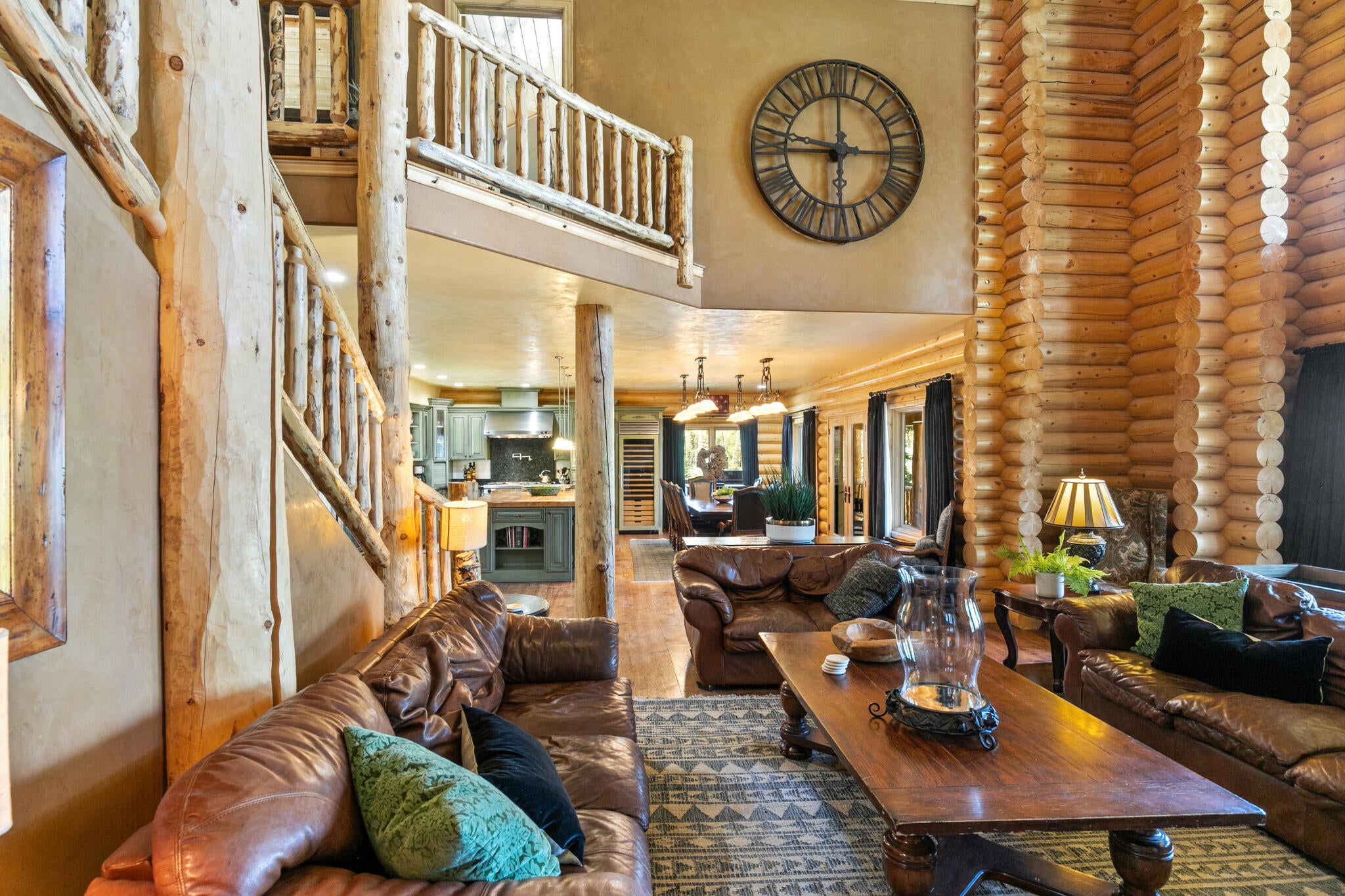 Brian Head, Utah, 84719, United States, 5 Bedrooms Bedrooms, ,4 BathroomsBathrooms,Residential,Active,1990611