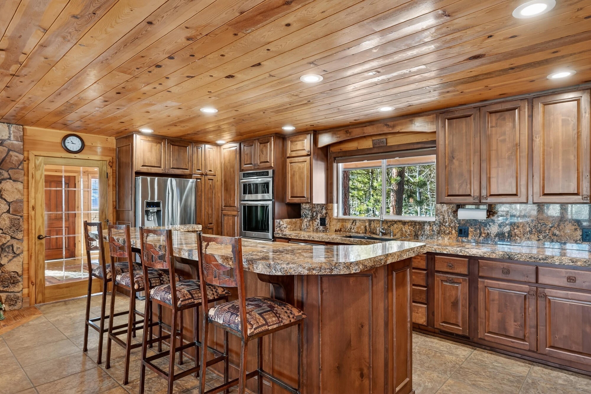 Duck Creek Village, Utah, 84762, United States, 4 Bedrooms Bedrooms, ,3 BathroomsBathrooms,Residential,Active,2007182