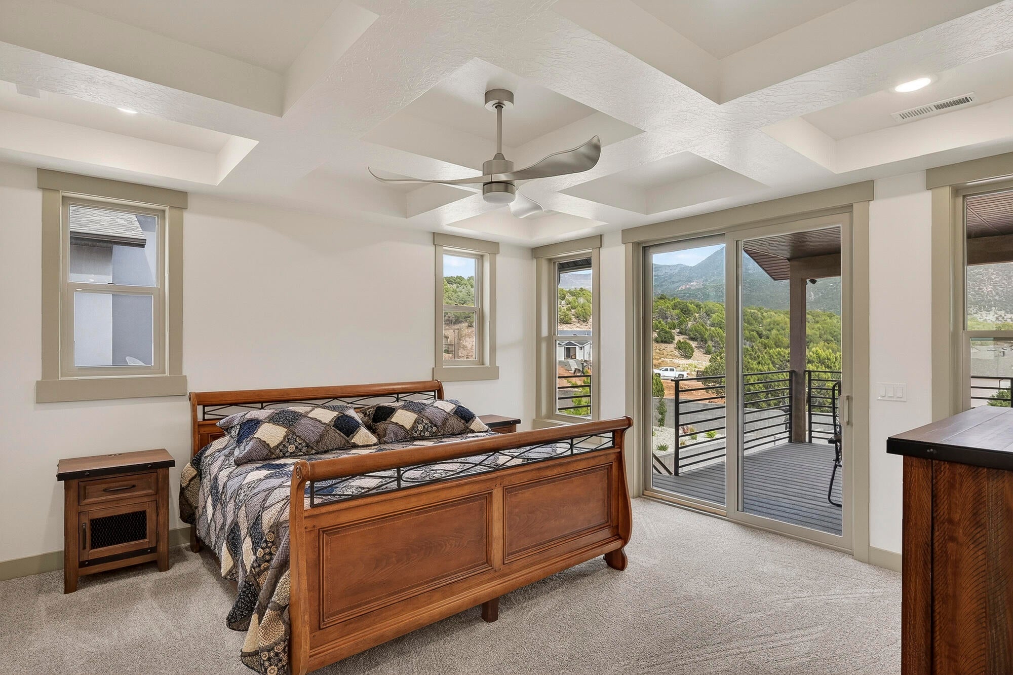 Cedar City, Utah, 84720, United States, 6 Bedrooms Bedrooms, ,4 BathroomsBathrooms,Residential,Active,2043845