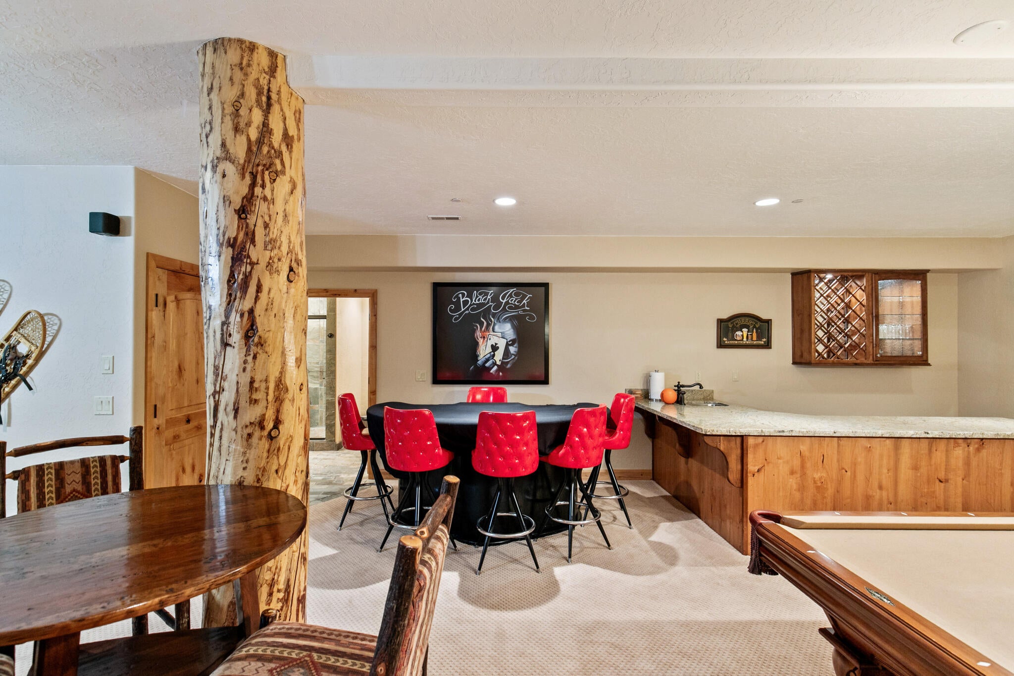 Brian Head, Utah, 84719, United States, 5 Bedrooms Bedrooms, ,7 BathroomsBathrooms,Residential,Active,2044532