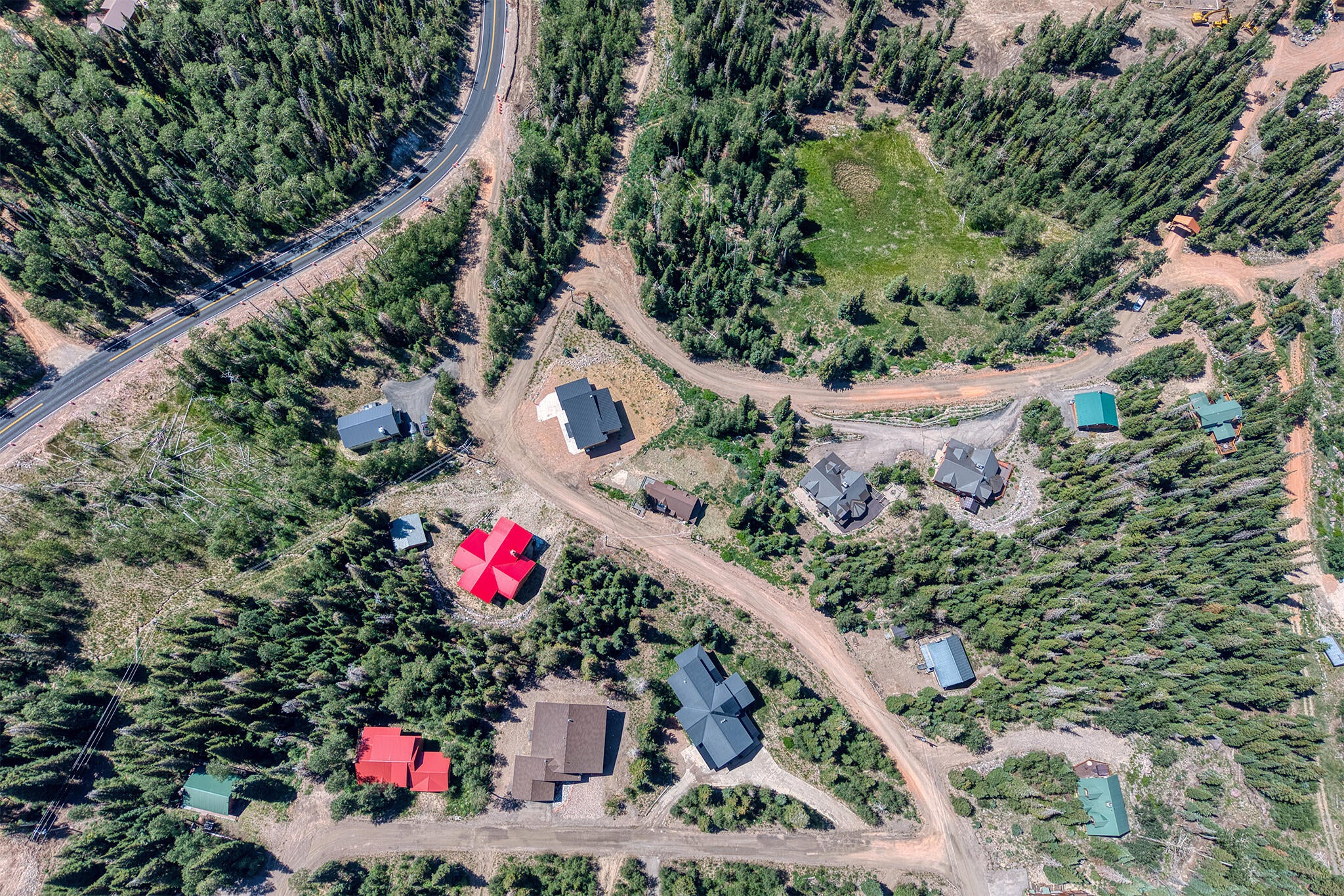 Brian Head, Utah, 84719, United States, 5 Bedrooms Bedrooms, ,4 BathroomsBathrooms,Residential,Active,1990611