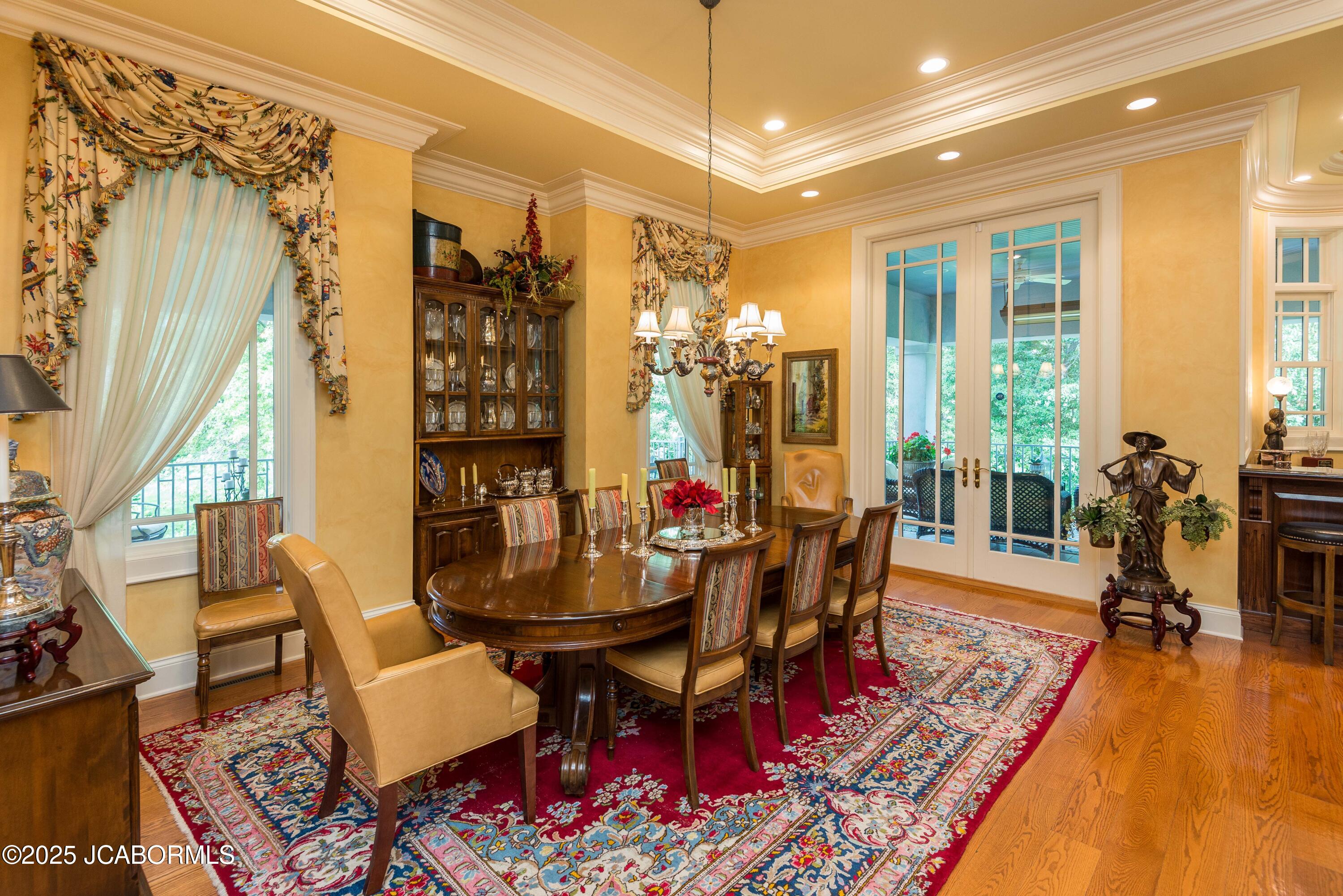 Jefferson City, Missouri, 65109, United States, 4 Bedrooms Bedrooms, ,5 BathroomsBathrooms,Residential,Active,1954411