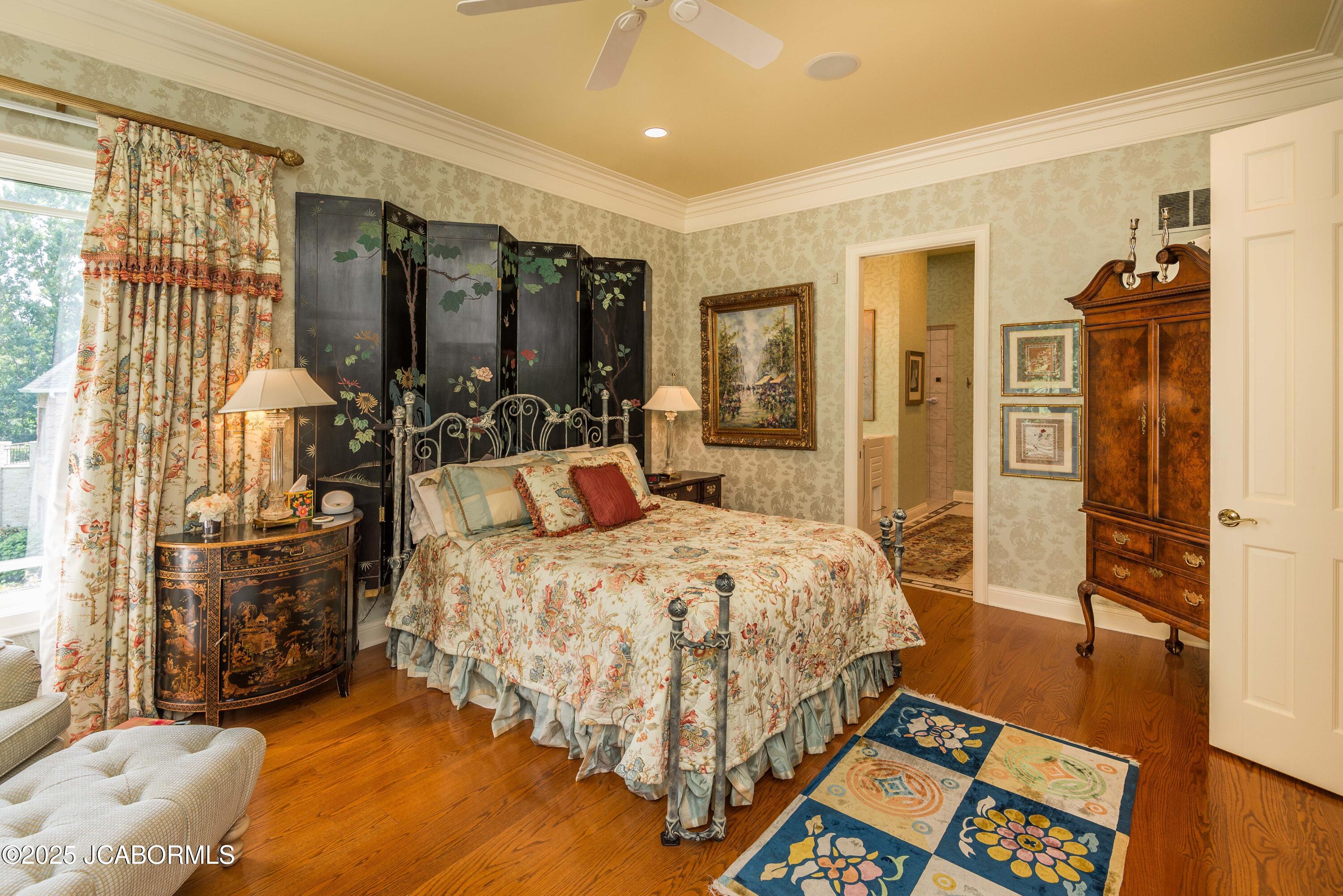 Jefferson City, Missouri, 65109, United States, 4 Bedrooms Bedrooms, ,5 BathroomsBathrooms,Residential,Active,1954411