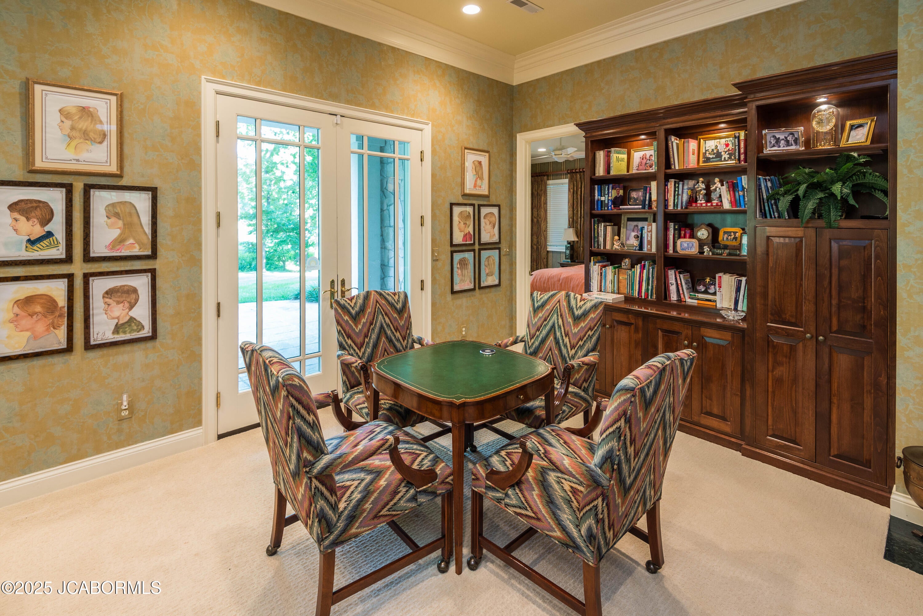 Jefferson City, Missouri, 65109, United States, 4 Bedrooms Bedrooms, ,5 BathroomsBathrooms,Residential,Active,1954411