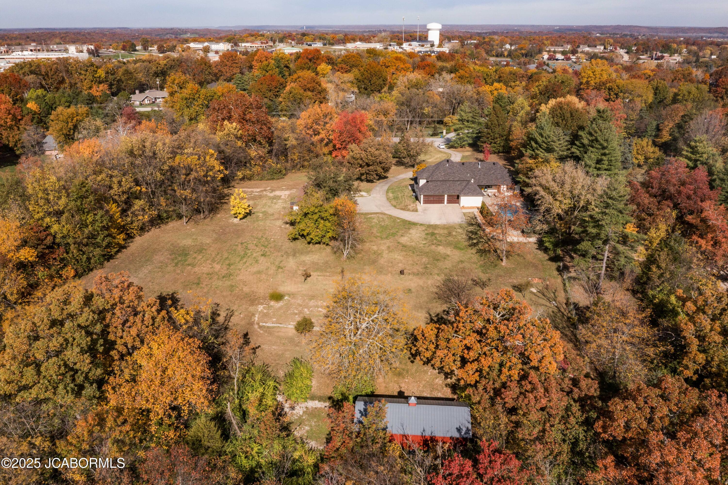 Jefferson City, Missouri, 65109, United States, 4 Bedrooms Bedrooms, ,4 BathroomsBathrooms,Residential,Active,1990026