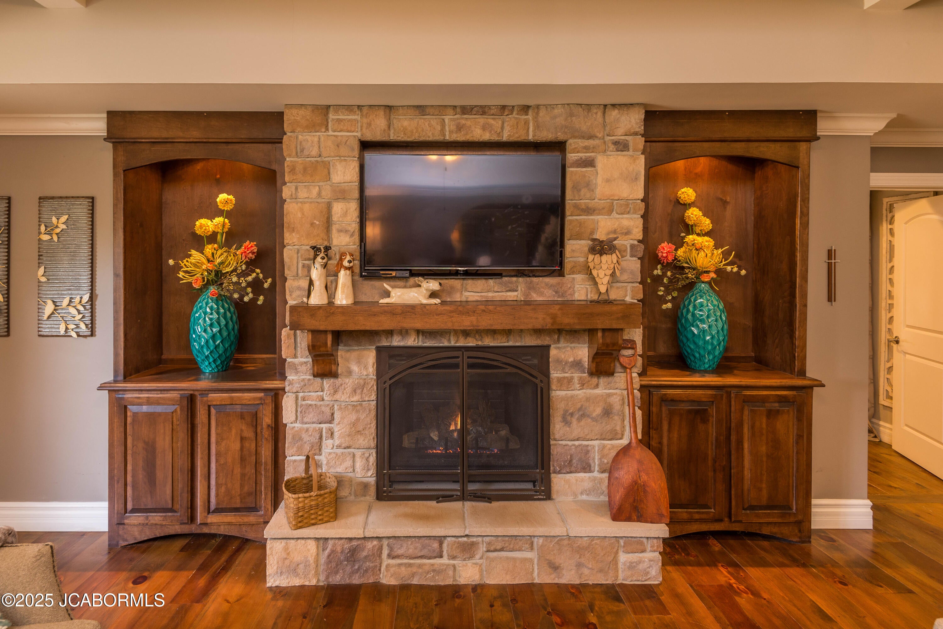 Jefferson City, Missouri, 65109, United States, 4 Bedrooms Bedrooms, ,4 BathroomsBathrooms,Residential,Active,1990026