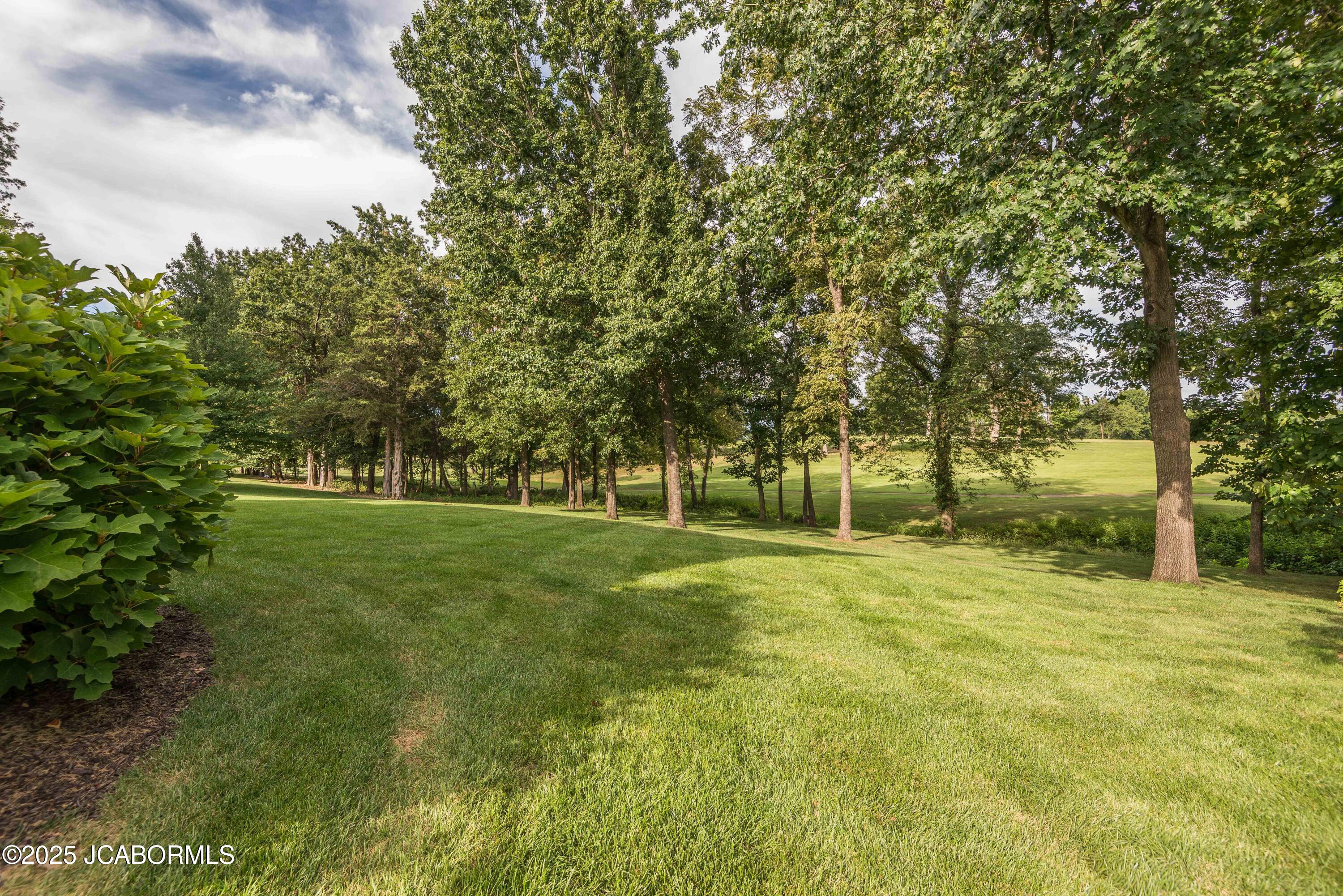 Jefferson City, Missouri, 65109, United States, 4 Bedrooms Bedrooms, ,5 BathroomsBathrooms,Residential,Active,1954411