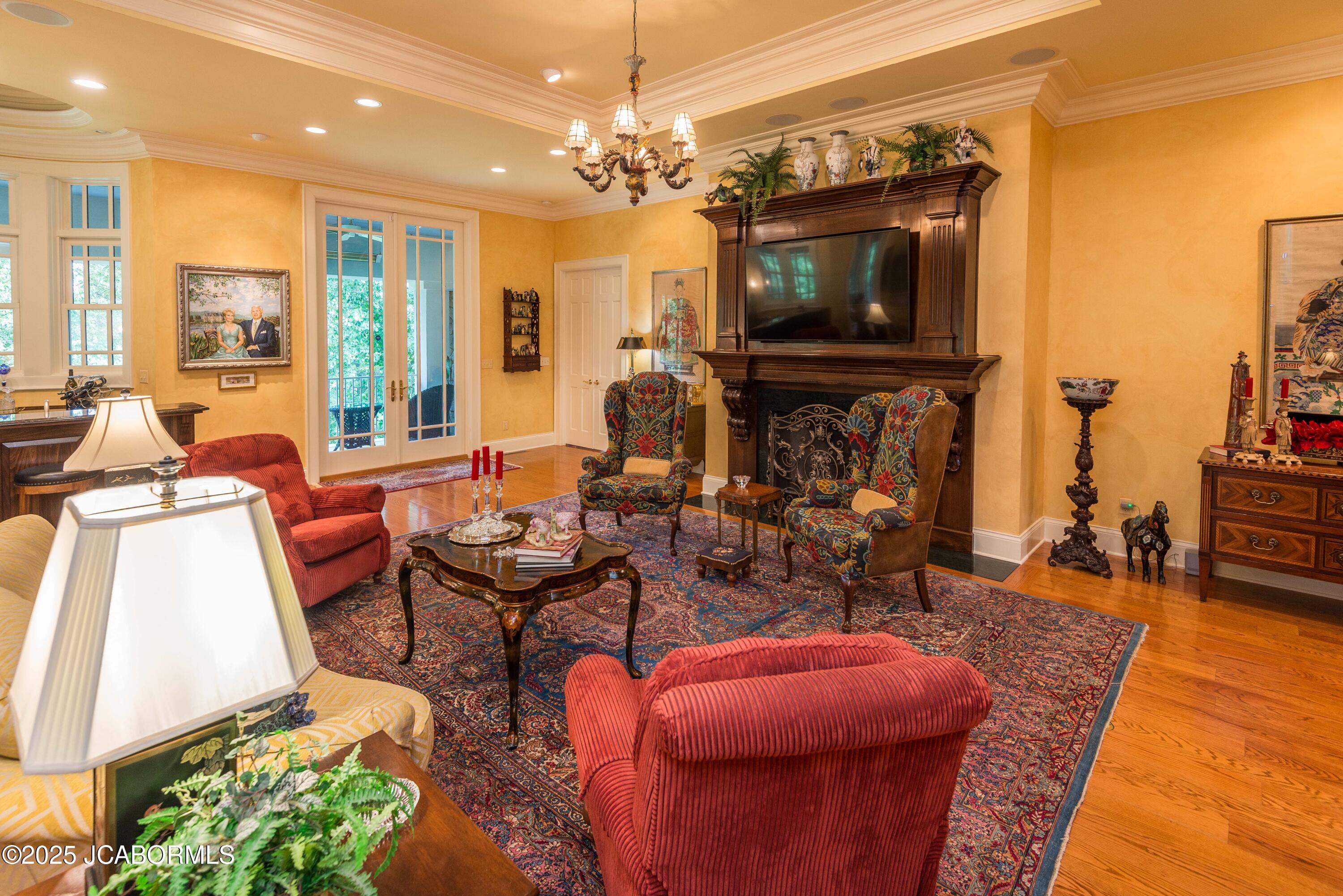 Jefferson City, Missouri, 65109, United States, 4 Bedrooms Bedrooms, ,5 BathroomsBathrooms,Residential,Active,1954411