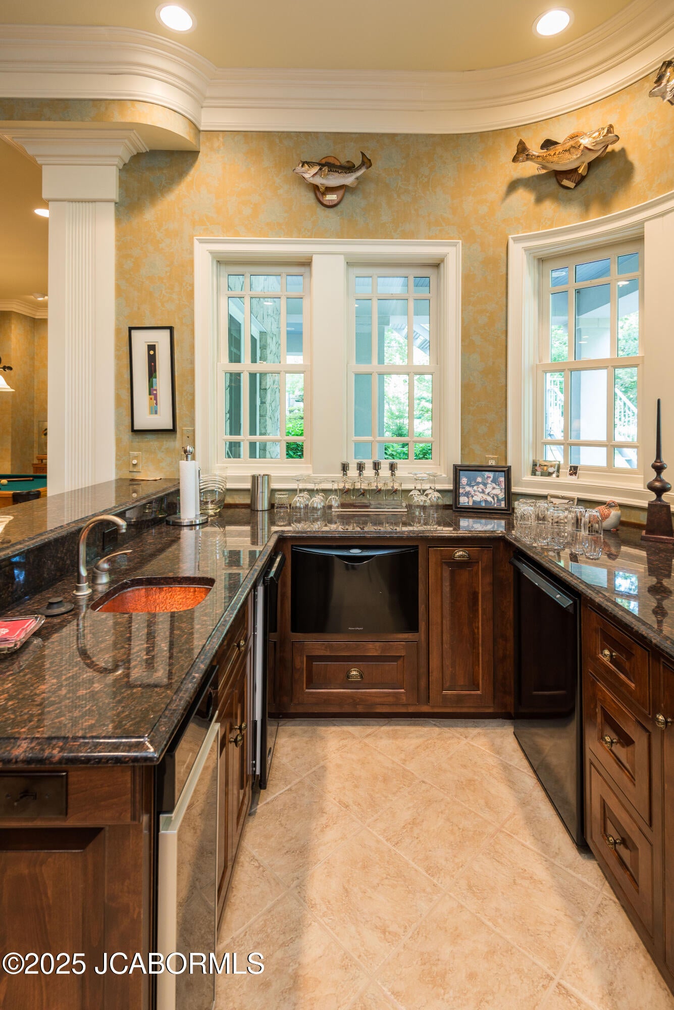 Jefferson City, Missouri, 65109, United States, 4 Bedrooms Bedrooms, ,5 BathroomsBathrooms,Residential,Active,1954411