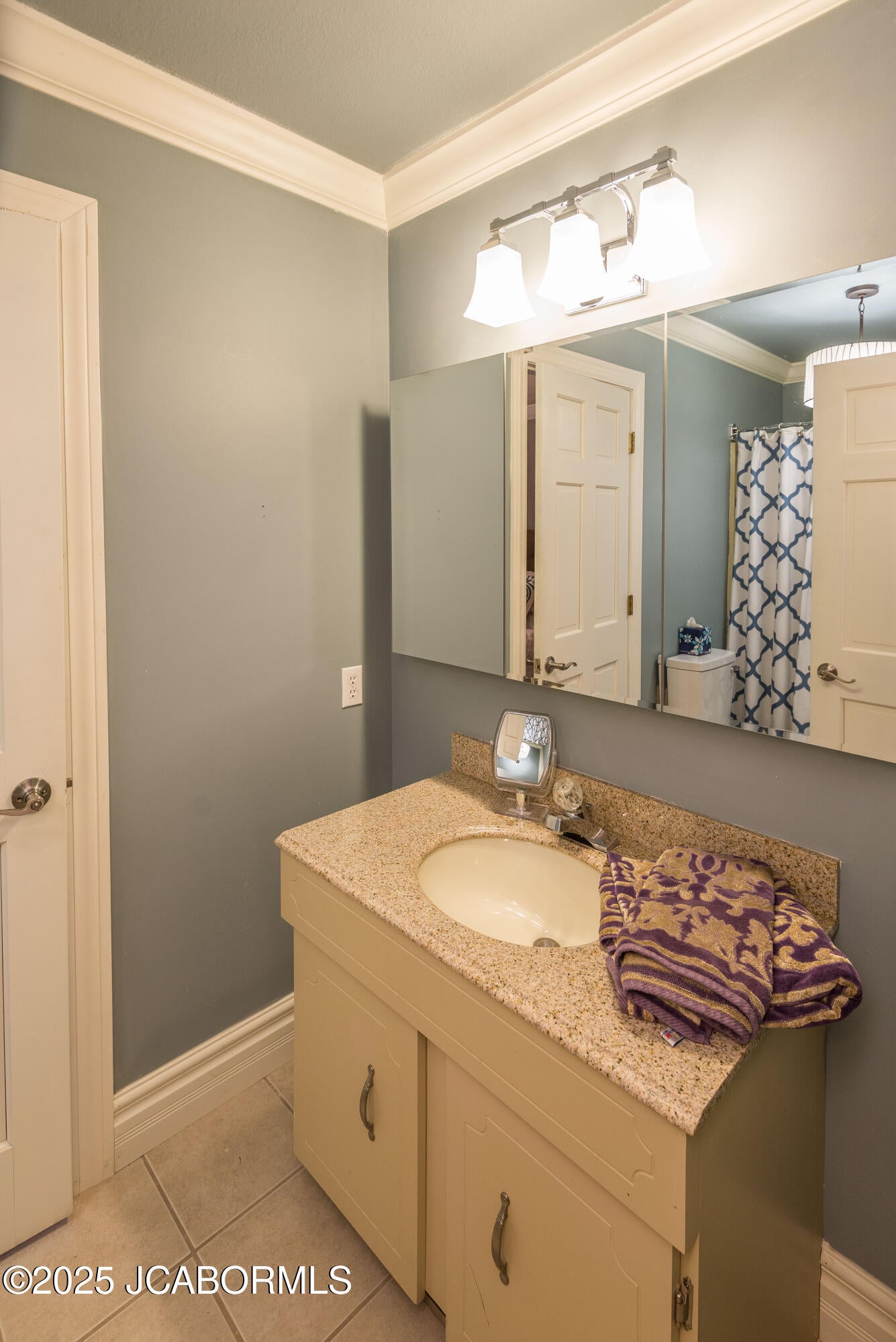 Jefferson City, Missouri, 65109, United States, 4 Bedrooms Bedrooms, ,4 BathroomsBathrooms,Residential,Active,1990026