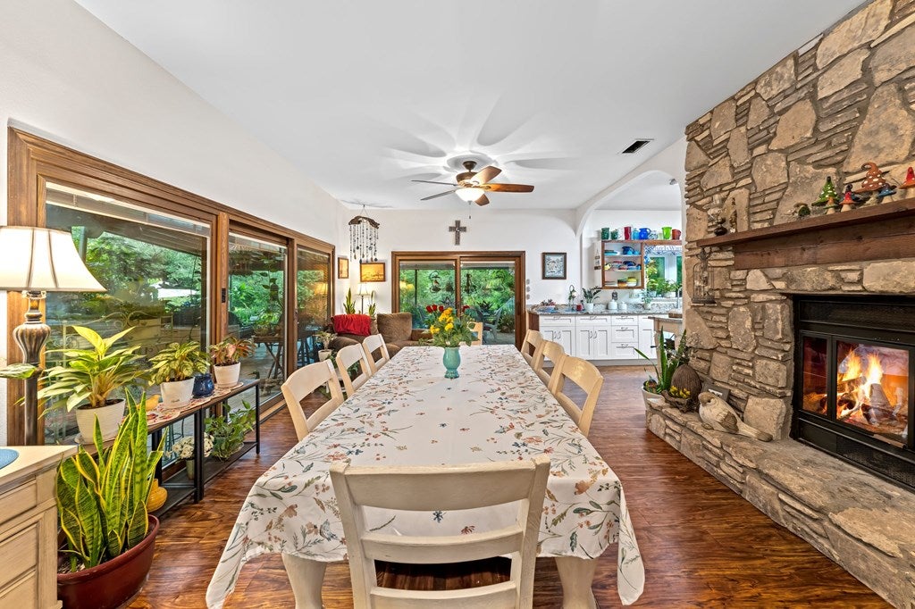 Kerrville, Texas, 78028, United States, 3 Bedrooms Bedrooms, ,2 BathroomsBathrooms,Residential,Active,1913035