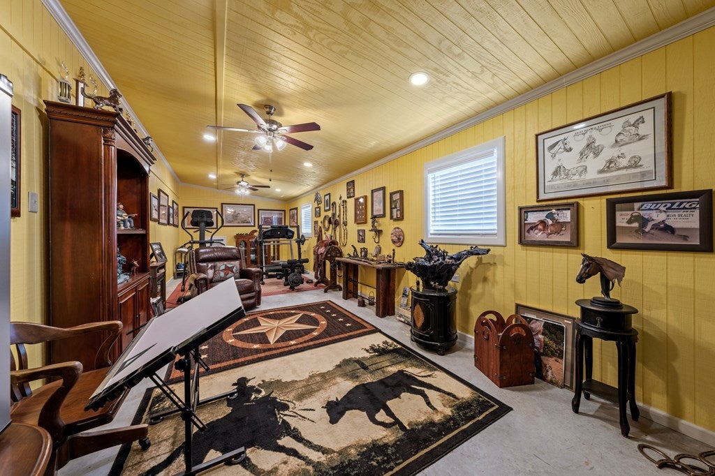 Kerrville, Texas, 78028, United States, 3 Bedrooms Bedrooms, ,4 BathroomsBathrooms,Residential,Active,1788552