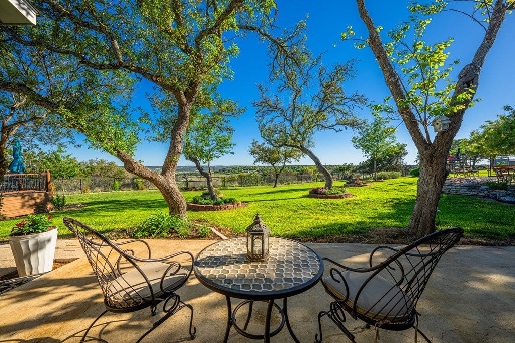 Kerrville, Texas, 78028, United States, 3 Bedrooms Bedrooms, ,4 BathroomsBathrooms,Residential,Active,1788552