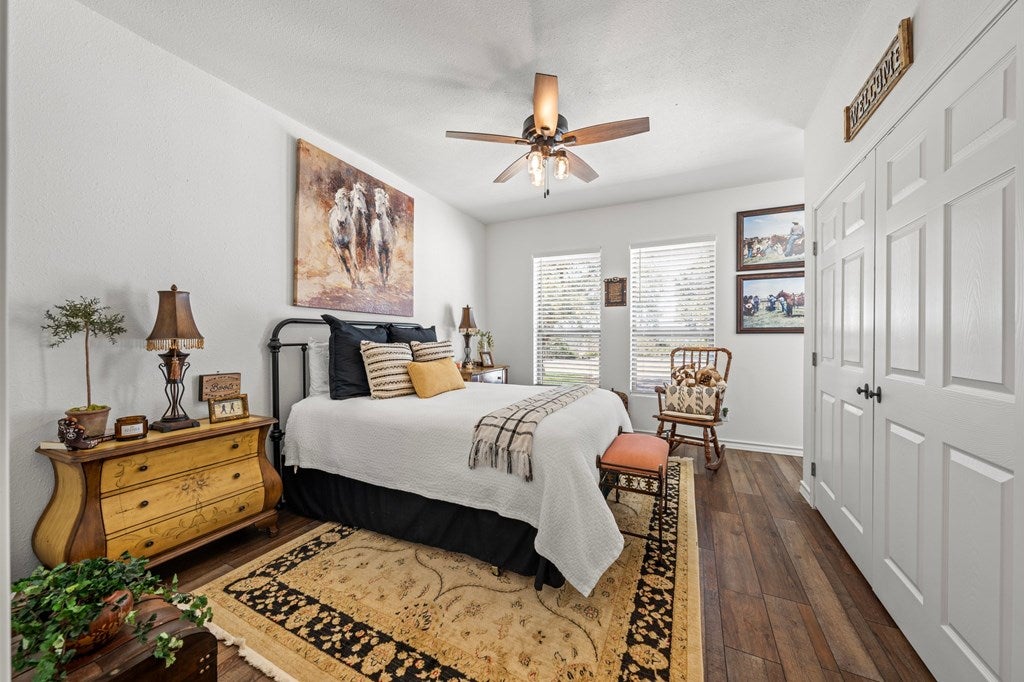 Kerrville, Texas, 78028, United States, 3 Bedrooms Bedrooms, ,4 BathroomsBathrooms,Residential,Active,1788552