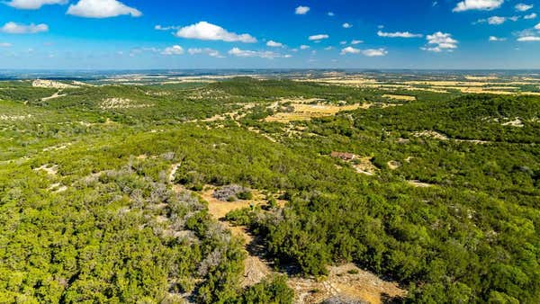 424 ARMADILLO TRAIL, KERRVILLE, TX 78028, photo 4 of 25