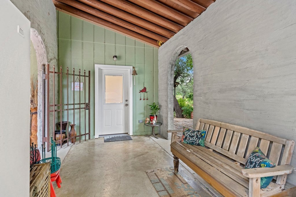 Kerrville, Texas, 78028, United States, 3 Bedrooms Bedrooms, ,2 BathroomsBathrooms,Residential,Active,1913035