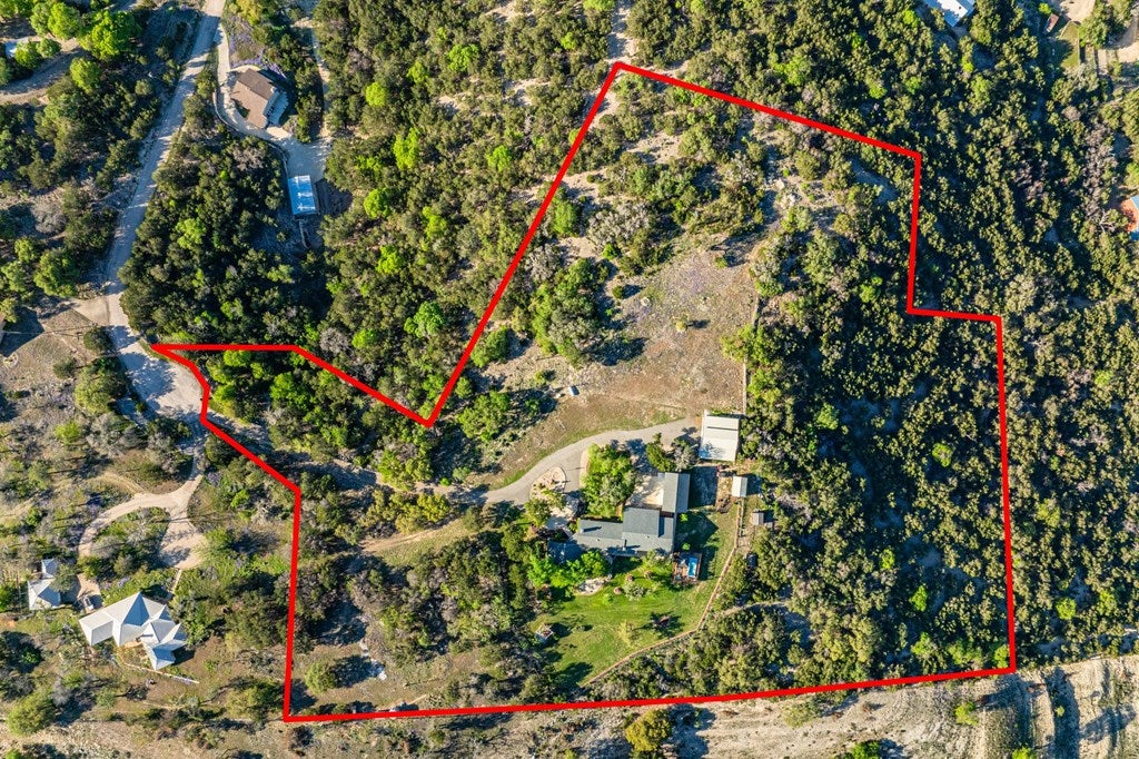 Kerrville, Texas, 78028, United States, 3 Bedrooms Bedrooms, ,4 BathroomsBathrooms,Residential,Active,1788488