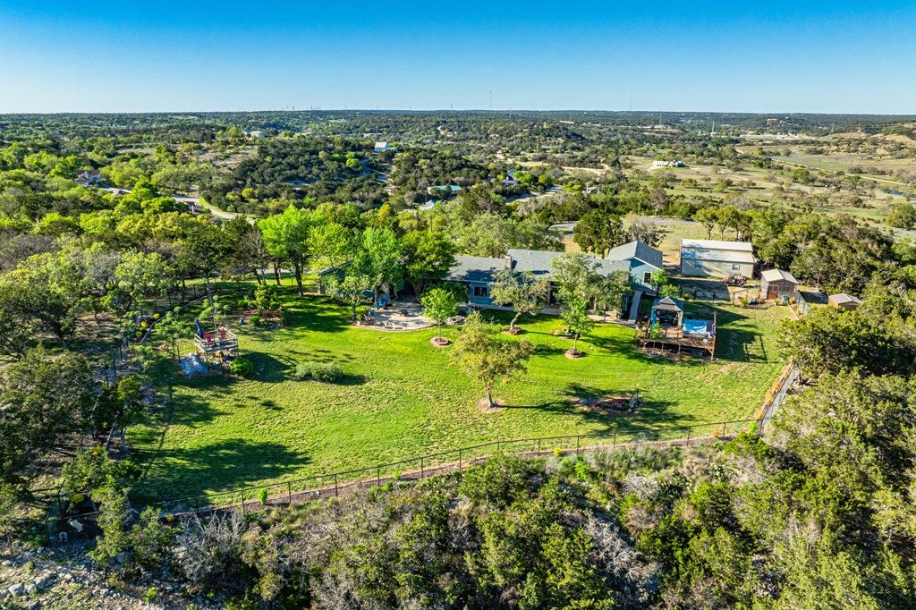 Kerrville, Texas, 78028, United States, 3 Bedrooms Bedrooms, ,4 BathroomsBathrooms,Residential,Active,1788488