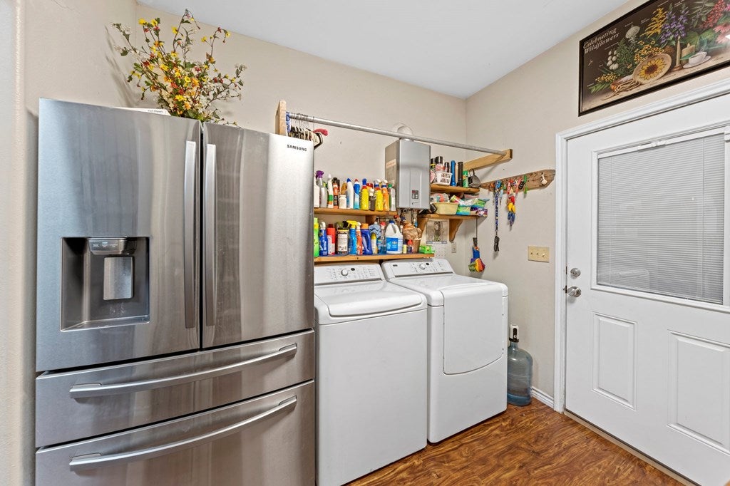 Kerrville, Texas, 78028, United States, 3 Bedrooms Bedrooms, ,2 BathroomsBathrooms,Residential,Active,1913035