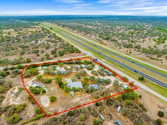 106 COWGIRL LN, MOUNTAIN HOME, TX 78058, photo 2 of 18