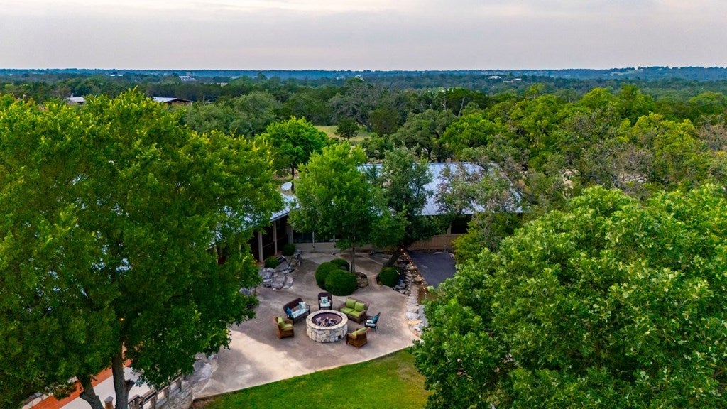 Kerrville, Texas, 78028, United States, 6 Bedrooms Bedrooms, ,3 BathroomsBathrooms,Residential,Active,1884989