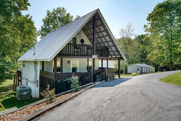 2009 LAKEVIEW DR, BYRDSTOWN, TN 38549 - Image 1