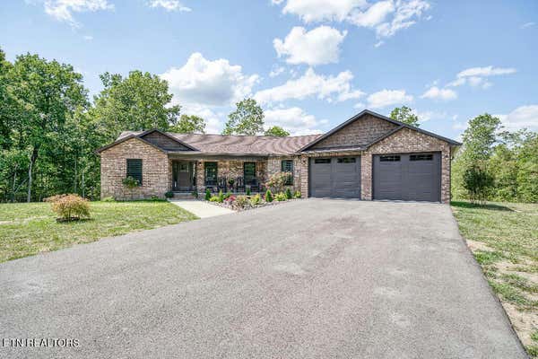 372 LAUREL LOOP, MONTEREY, TN 38574 - Image 1