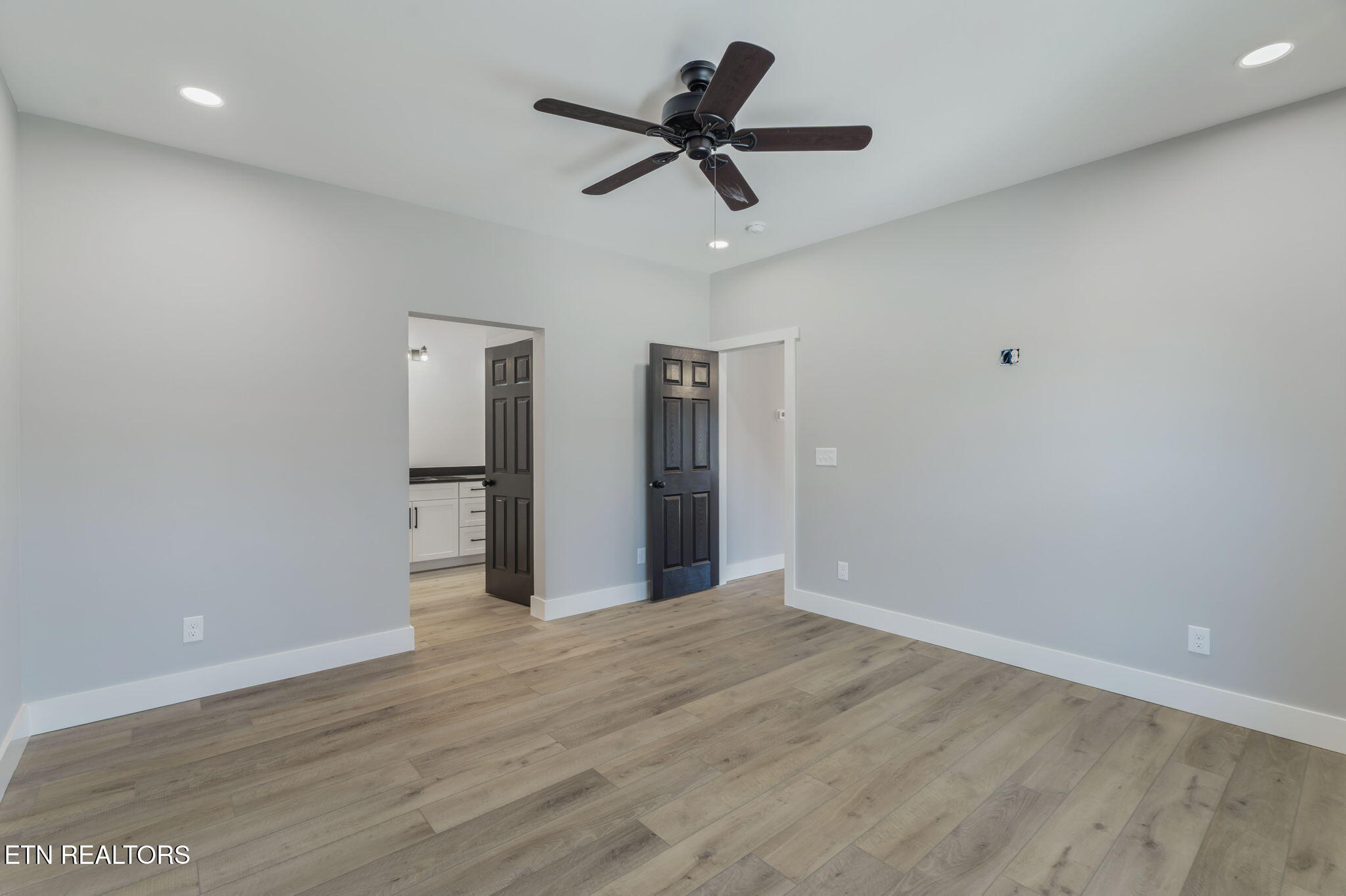 Strawberry Plains, Tennessee, 37871, United States, 3 Bedrooms Bedrooms, ,2 BathroomsBathrooms,Residential,Active,2007043