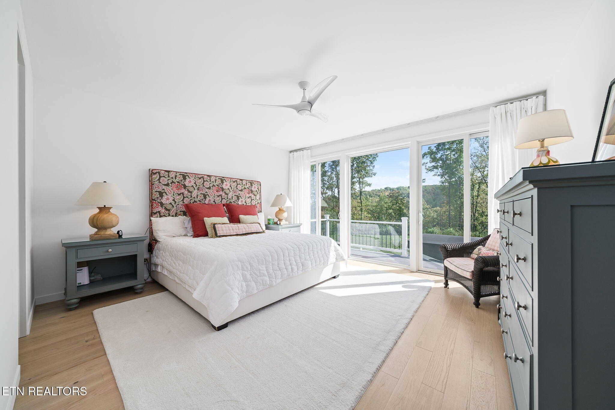 Crawford, Tennessee, 38554, United States, 3 Bedrooms Bedrooms, ,4 BathroomsBathrooms,Residential,Active,1959527