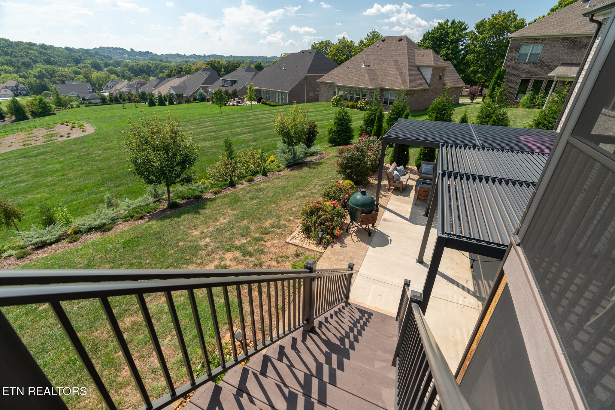 Knoxville, Tennessee, 37934, United States, 5 Bedrooms Bedrooms, ,5 BathroomsBathrooms,Residential,Pending,1922310