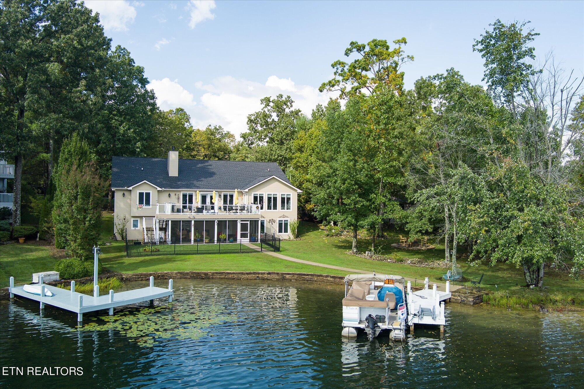 Crossville, Tennessee, 38558, United States, ,4 BathroomsBathrooms,Residential,Active,1748197