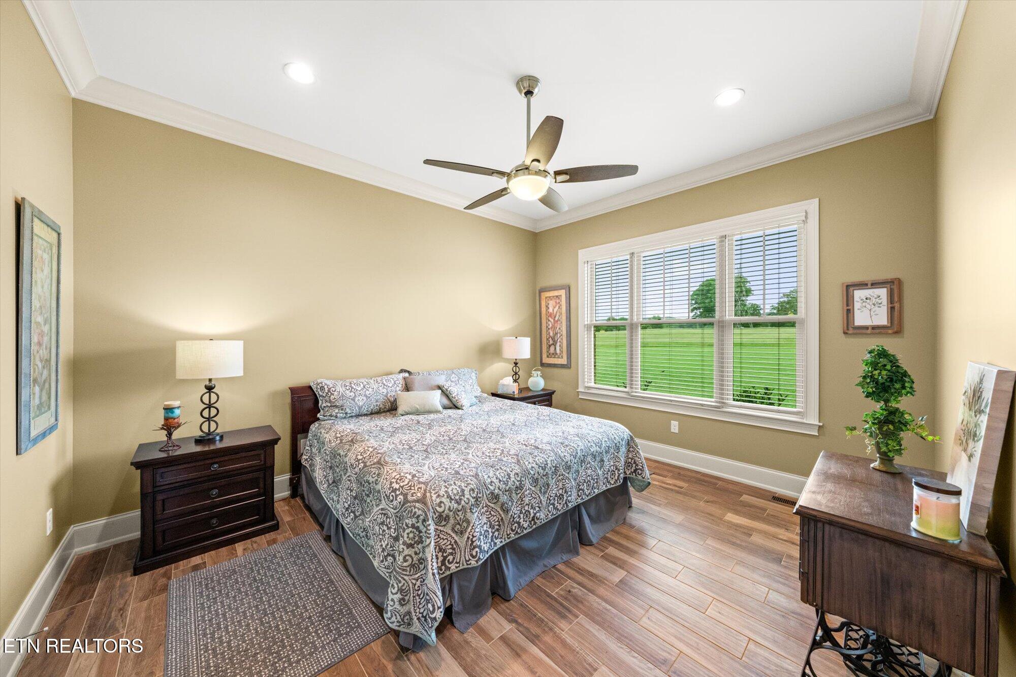 Maryville, Tennessee, 37801, United States, 4 Bedrooms Bedrooms, ,3 BathroomsBathrooms,Residential,Pending,2001366