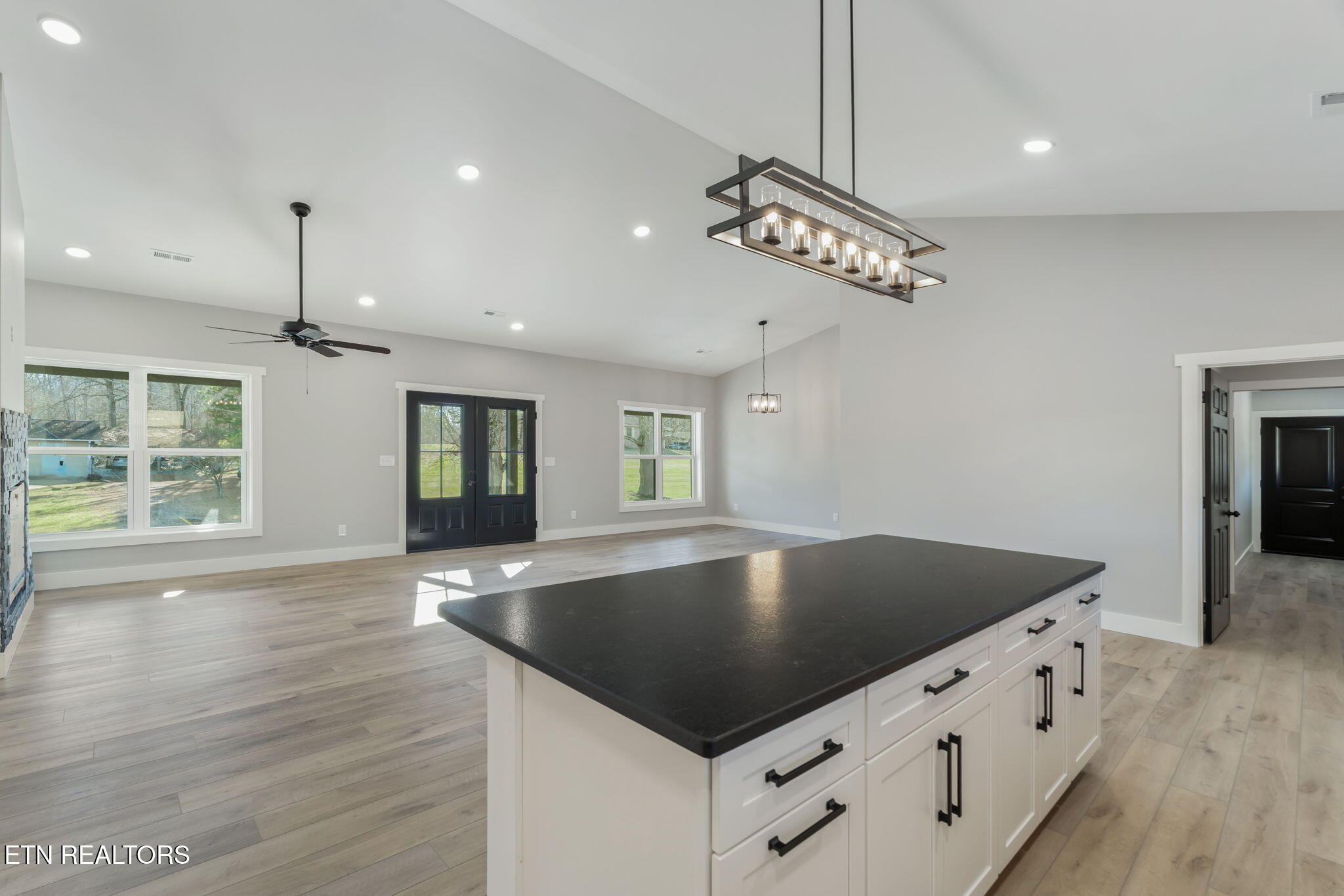 Strawberry Plains, Tennessee, 37871, United States, 3 Bedrooms Bedrooms, ,2 BathroomsBathrooms,Residential,Active,2007043