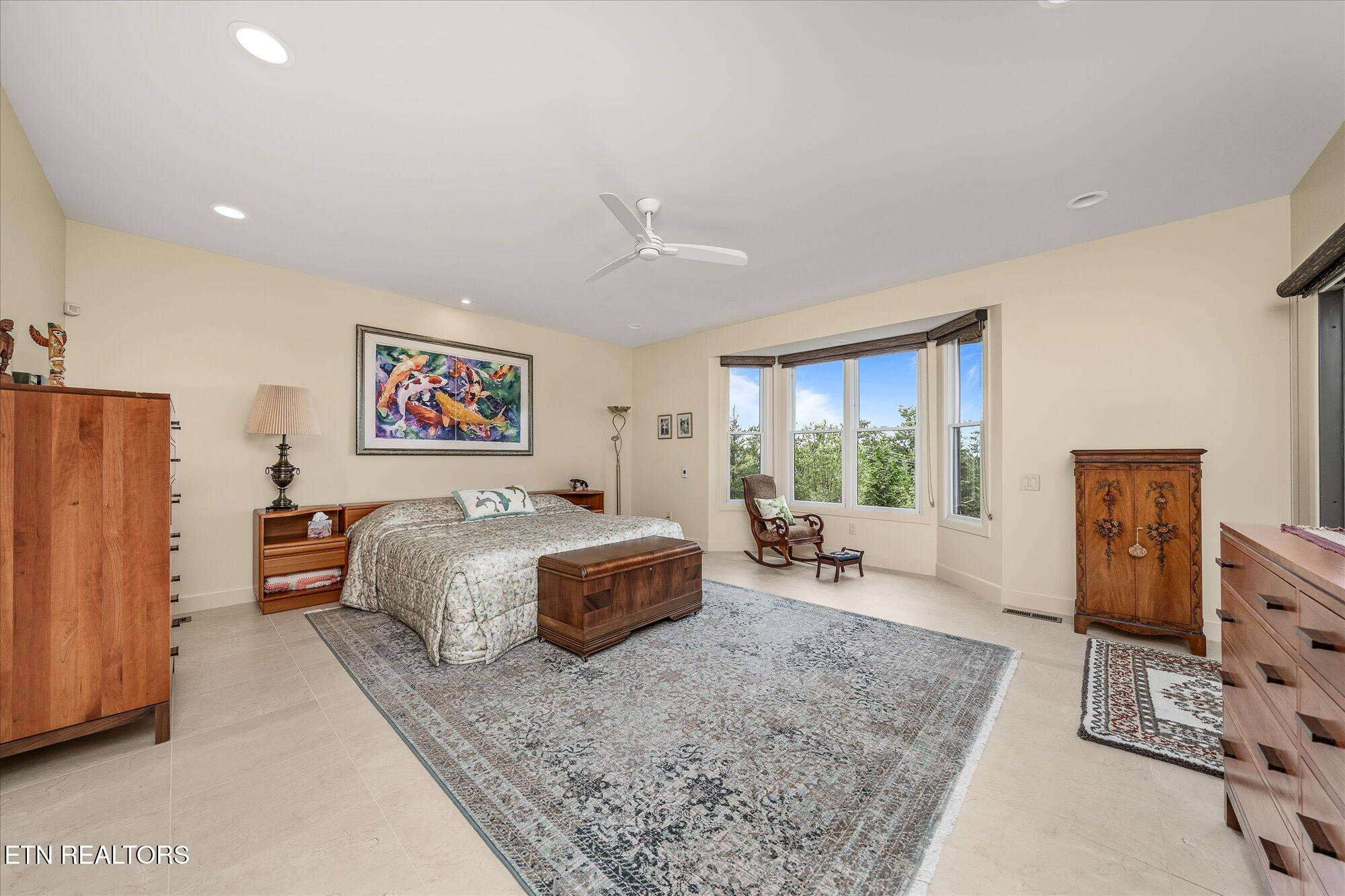 Crossville, Tennessee, 38558, United States, 4 Bedrooms Bedrooms, ,4 BathroomsBathrooms,Residential,Active,1909627