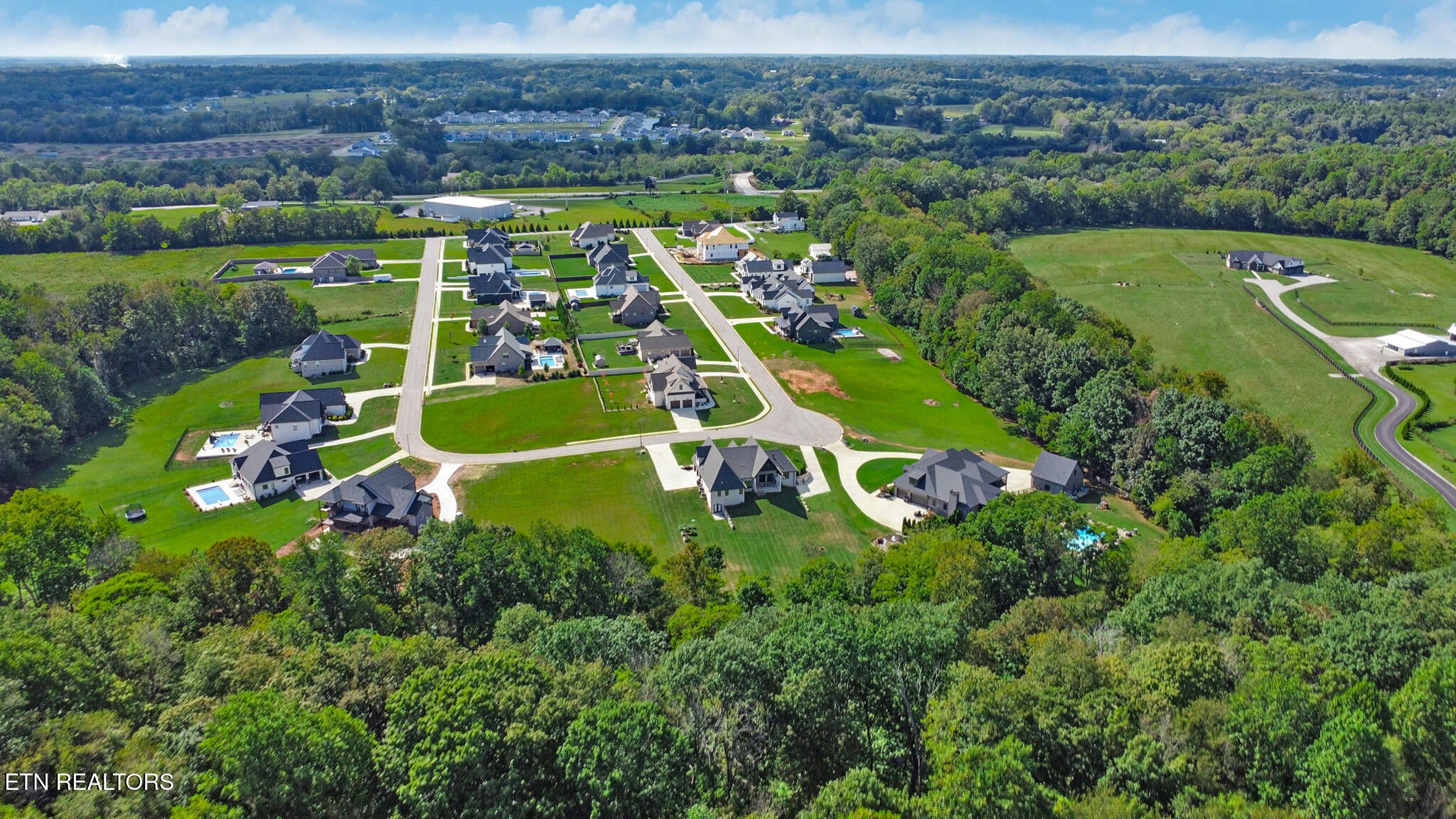 Cookeville, Tennessee, 38506, United States, 5 Bedrooms Bedrooms, ,5 BathroomsBathrooms,Residential,Active,1941364