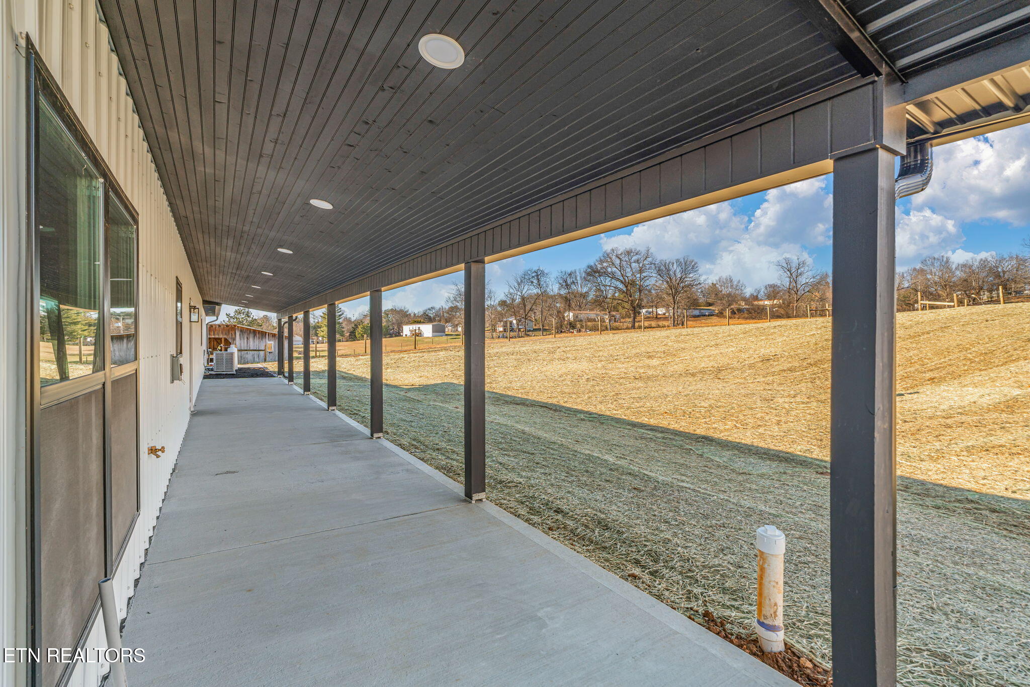 Strawberry Plains, Tennessee, 37871, United States, 3 Bedrooms Bedrooms, ,2 BathroomsBathrooms,Residential,Active,2007043