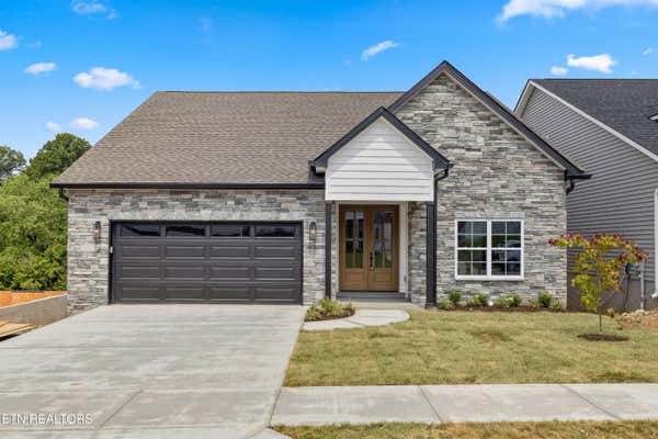 4836 WILLOW BLUFF CIR, KNOXVILLE, TN 37914 - Image 1