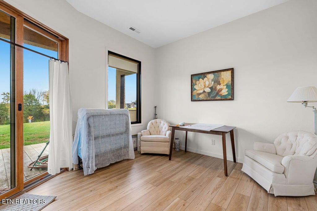 Maryville, Tennessee, 37801, United States, 5 Bedrooms Bedrooms, ,5 BathroomsBathrooms,Residential,Active,2013636