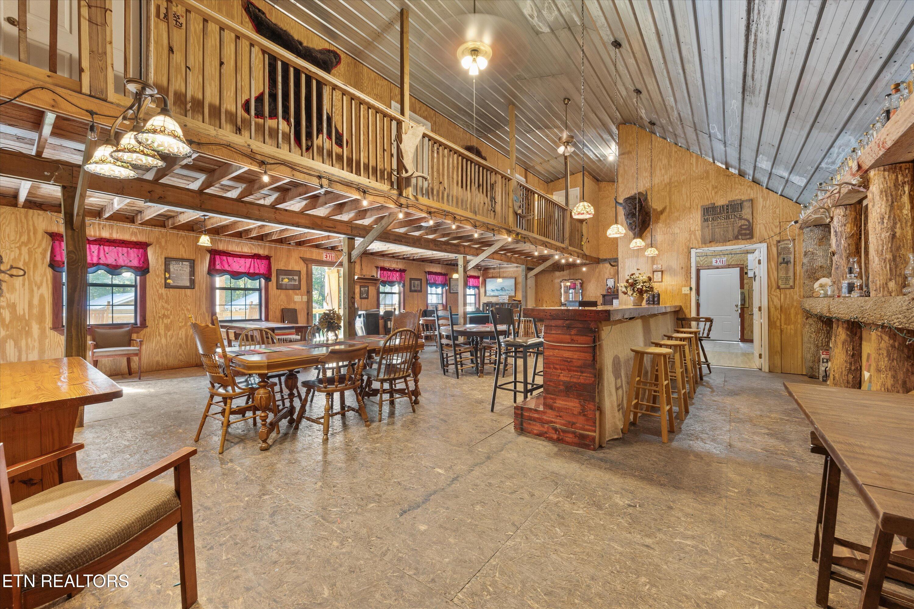 Winfield, Tennessee, 37892, United States, 18 Bedrooms Bedrooms, ,8 BathroomsBathrooms,Residential,Active,1920273