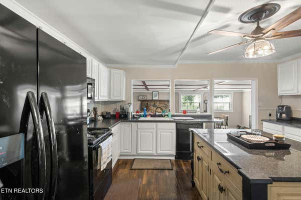 18505 SUNNYSIDE RD, PHILADELPHIA, TN 37846 - Image 1