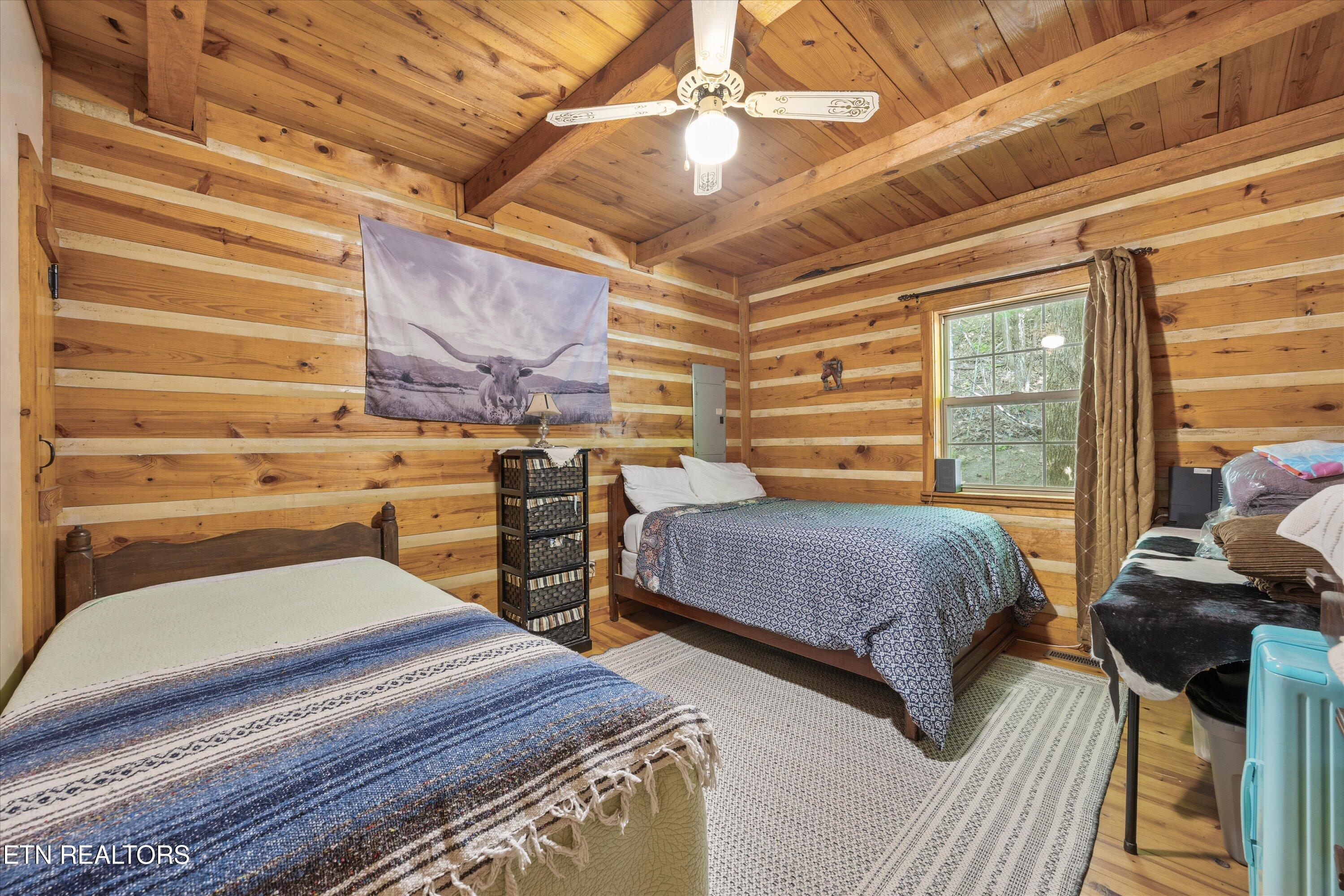 Winfield, Tennessee, 37892, United States, 18 Bedrooms Bedrooms, ,8 BathroomsBathrooms,Residential,Active,1920273