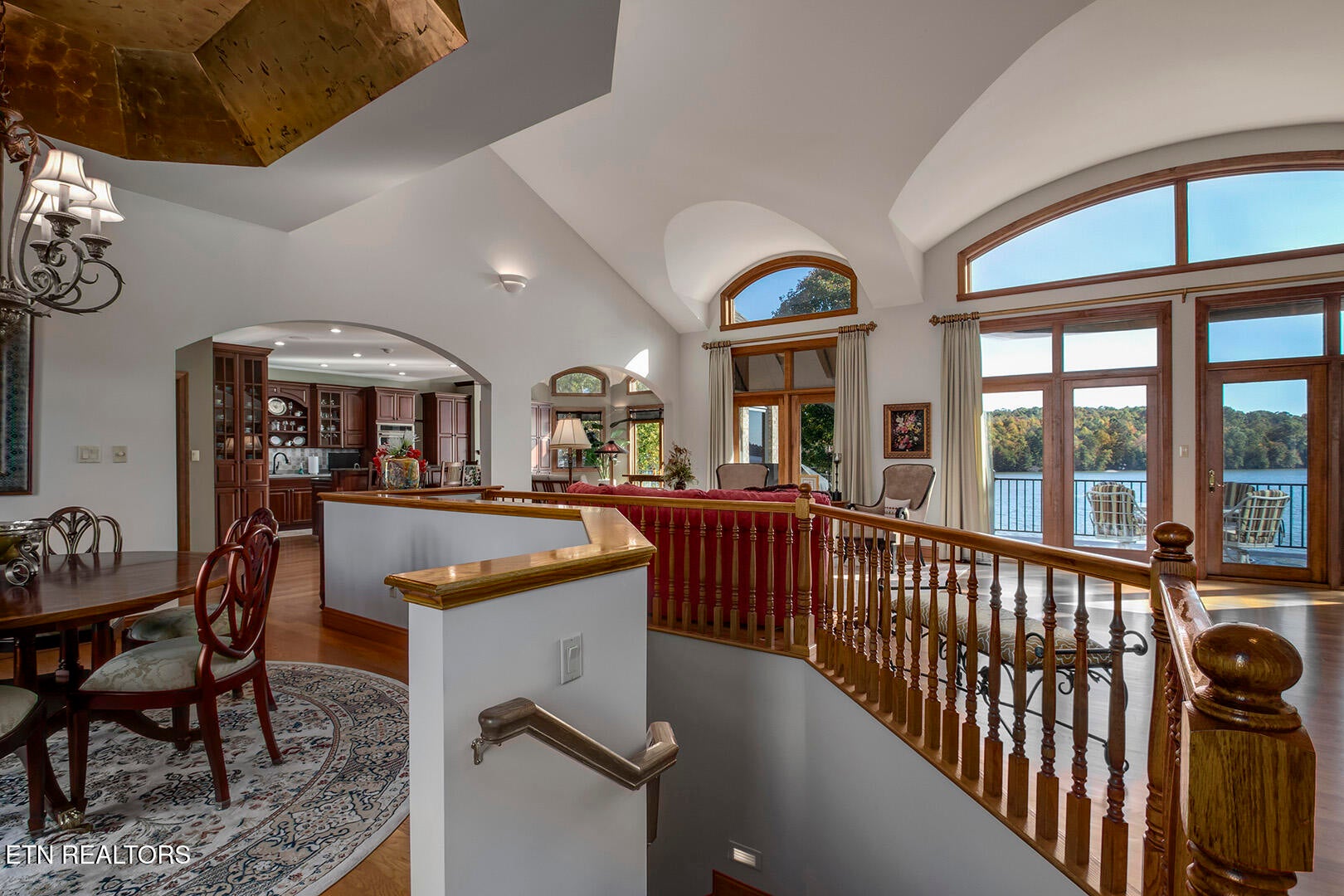 Vonore, Tennessee, 37885, United States, 5 Bedrooms Bedrooms, ,5 BathroomsBathrooms,Residential,Active,1973331